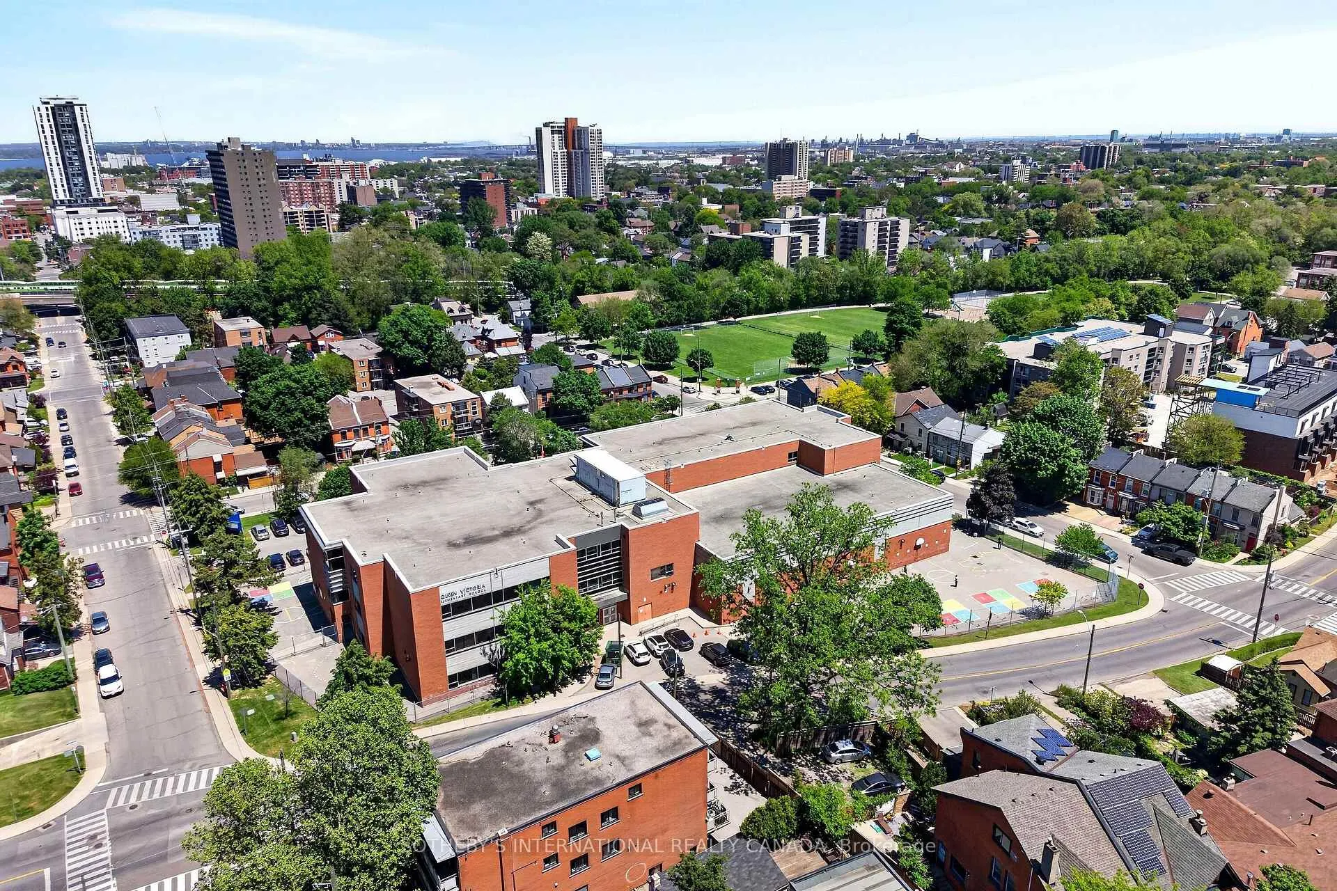 Photo 15 of Unit 103, 81 Charlton Avenue E, Hamilton, Corktown — HOMEH
