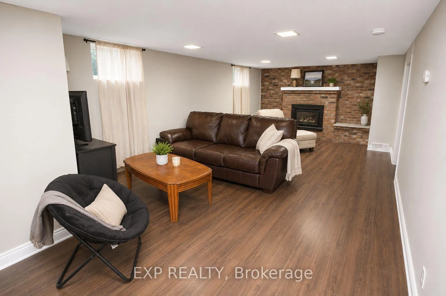 Photo 14 of 832 Tollgate Road W, Cornwall, Cornwall — HOMEH