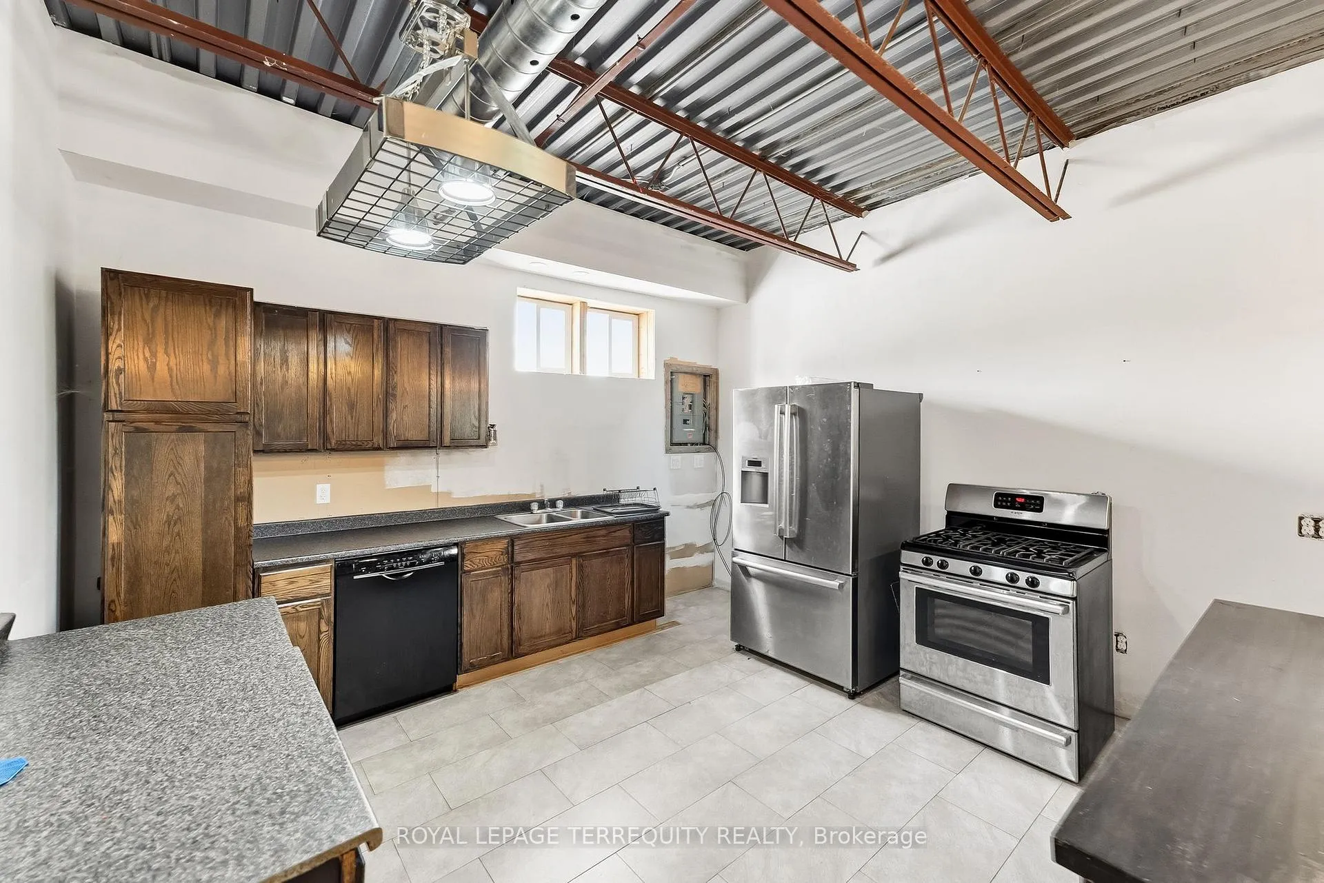 Photo 29 of 177 Davis Street, Quinte West, Trenton Ward — HOMEH