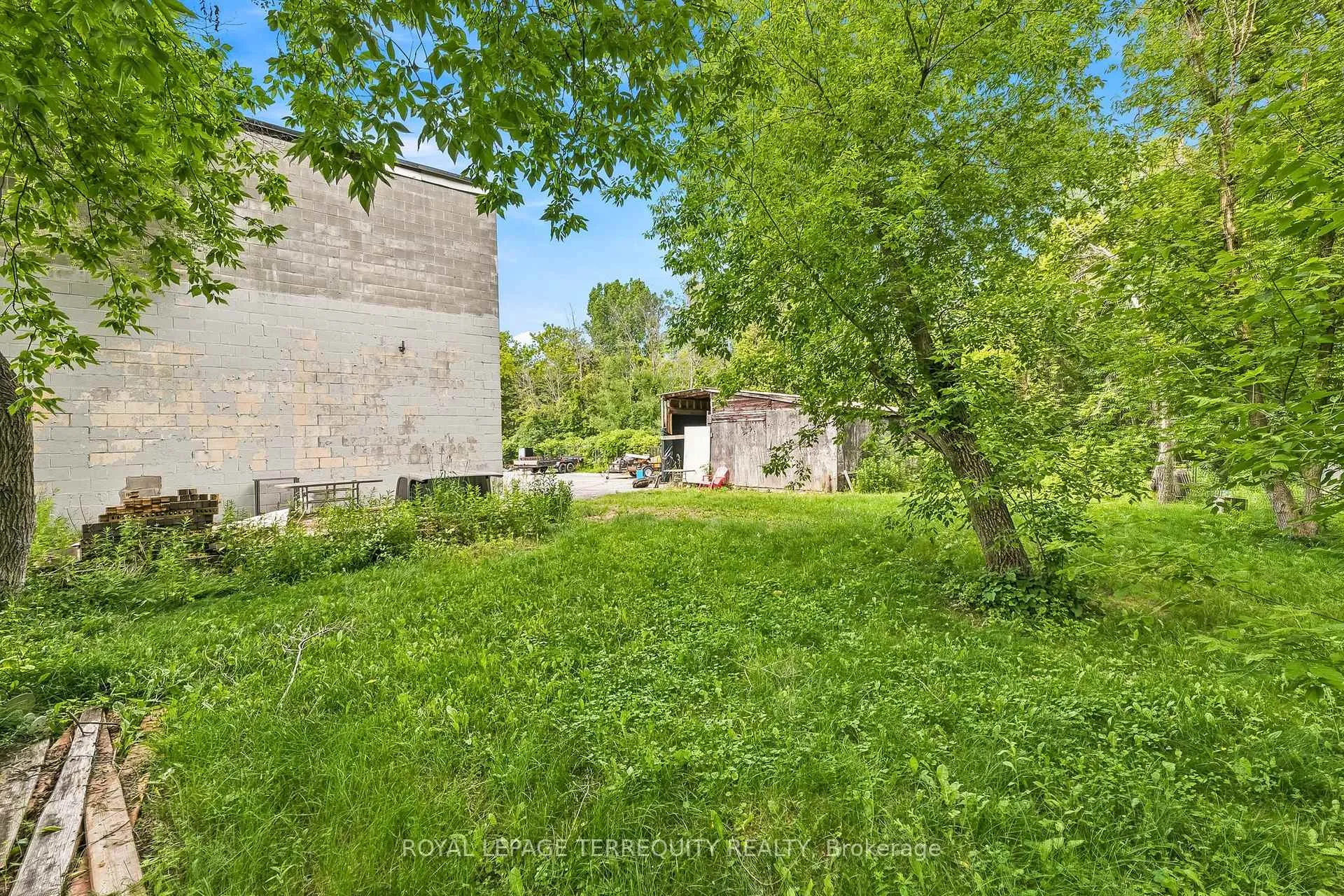 Photo 33 of 177 Davis Street, Quinte West, Trenton Ward — HOMEH