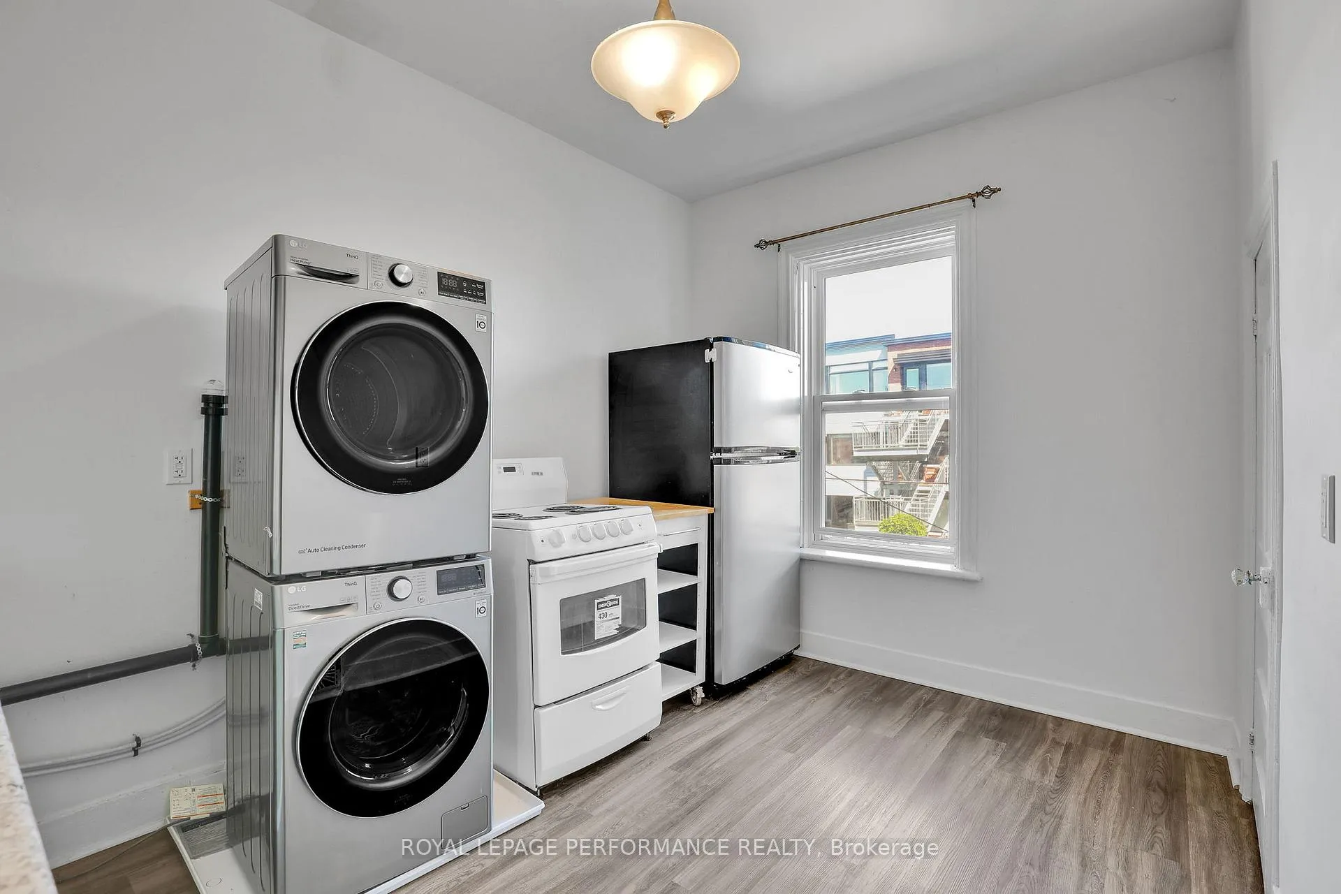 Photo 7 of Unit 2, 205 Flora Street, Ottawa, Ottawa Centre — HOMEH
