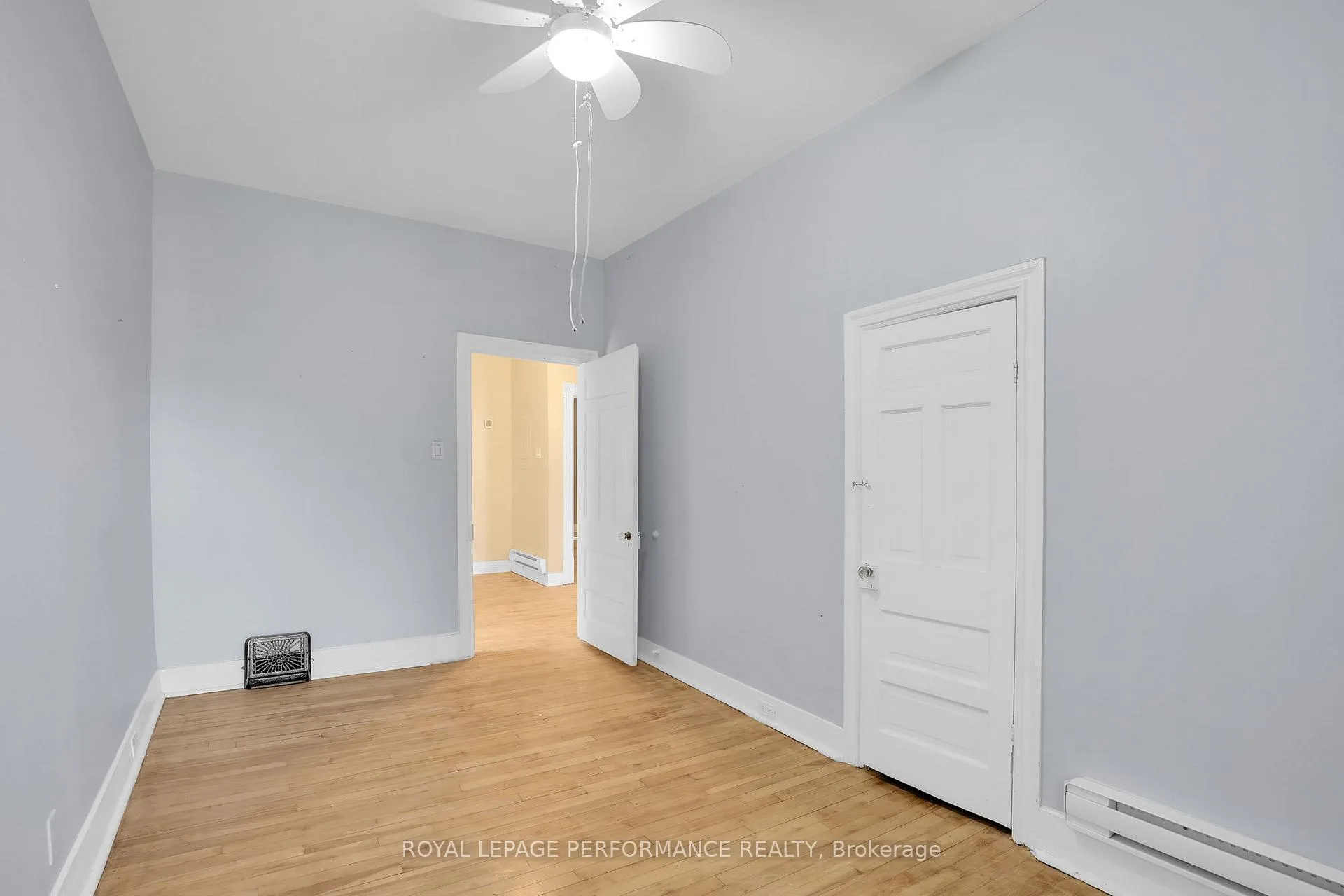 Photo 8 of Unit 2, 205 Flora Street, Ottawa, Ottawa Centre — HOMEH