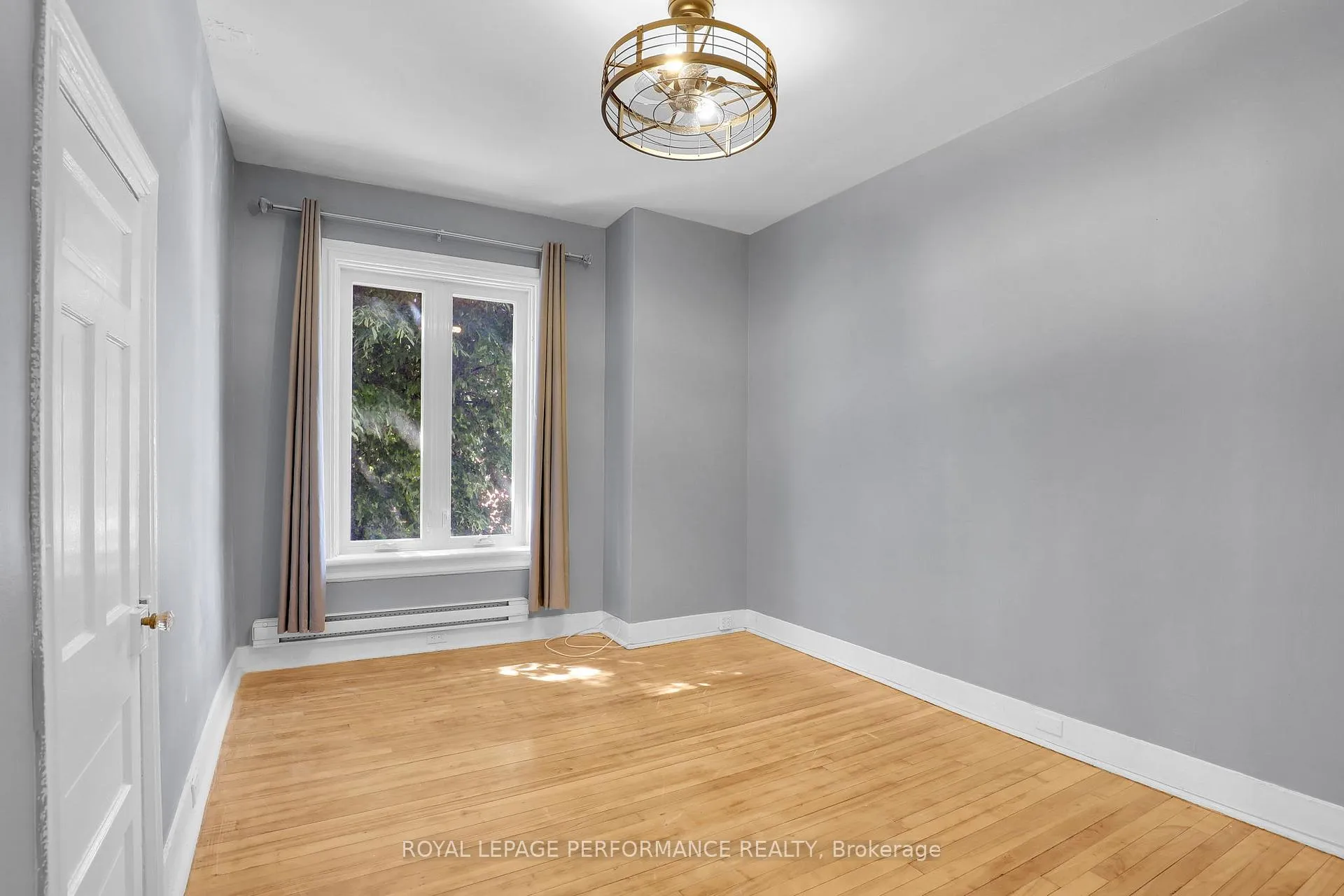 Photo 10 of Unit 2, 205 Flora Street, Ottawa, Ottawa Centre — HOMEH