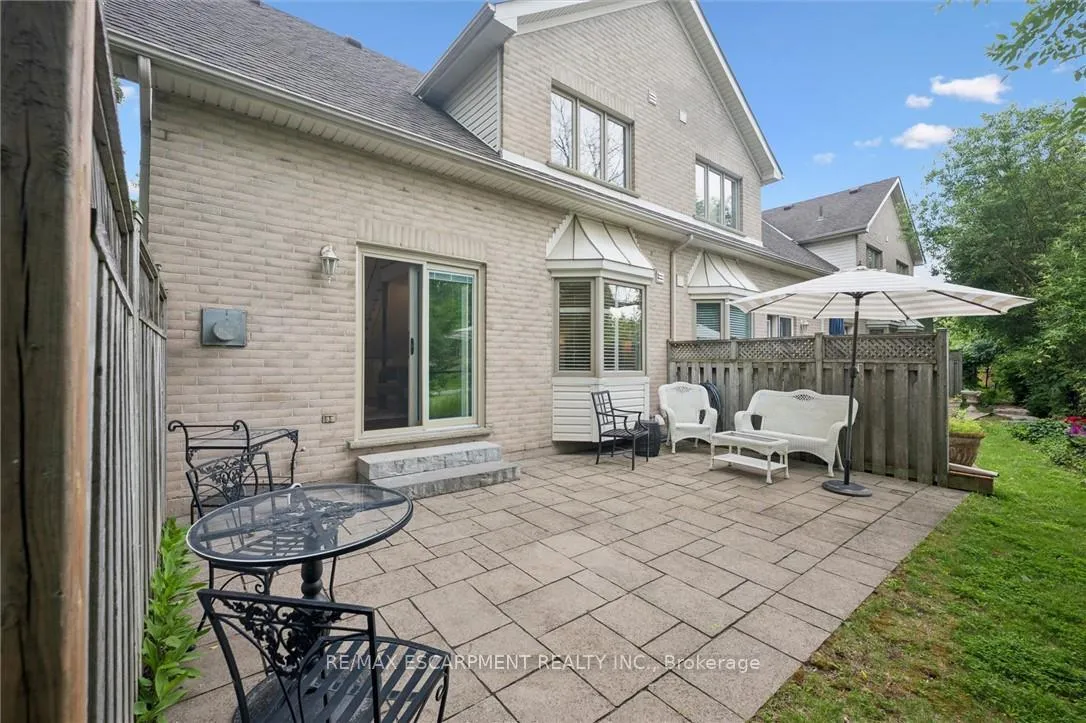 Photo 27 of Unit 5, 3243 New Street, Burlington, Roseland — HOMEH