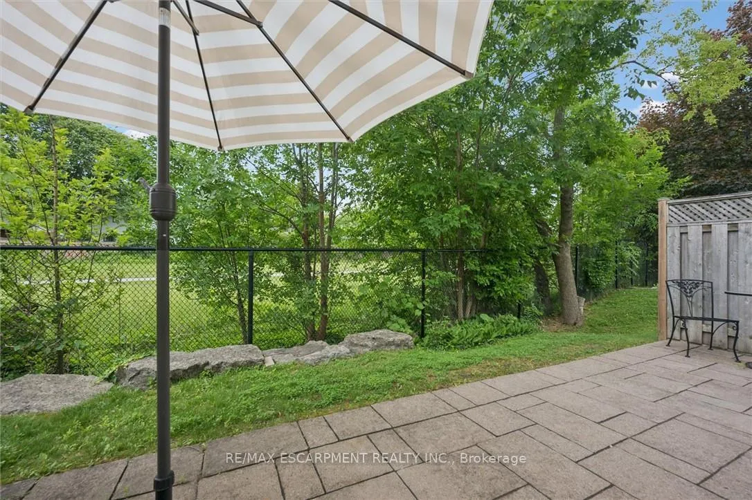 Photo 28 of Unit 5, 3243 New Street, Burlington, Roseland — HOMEH