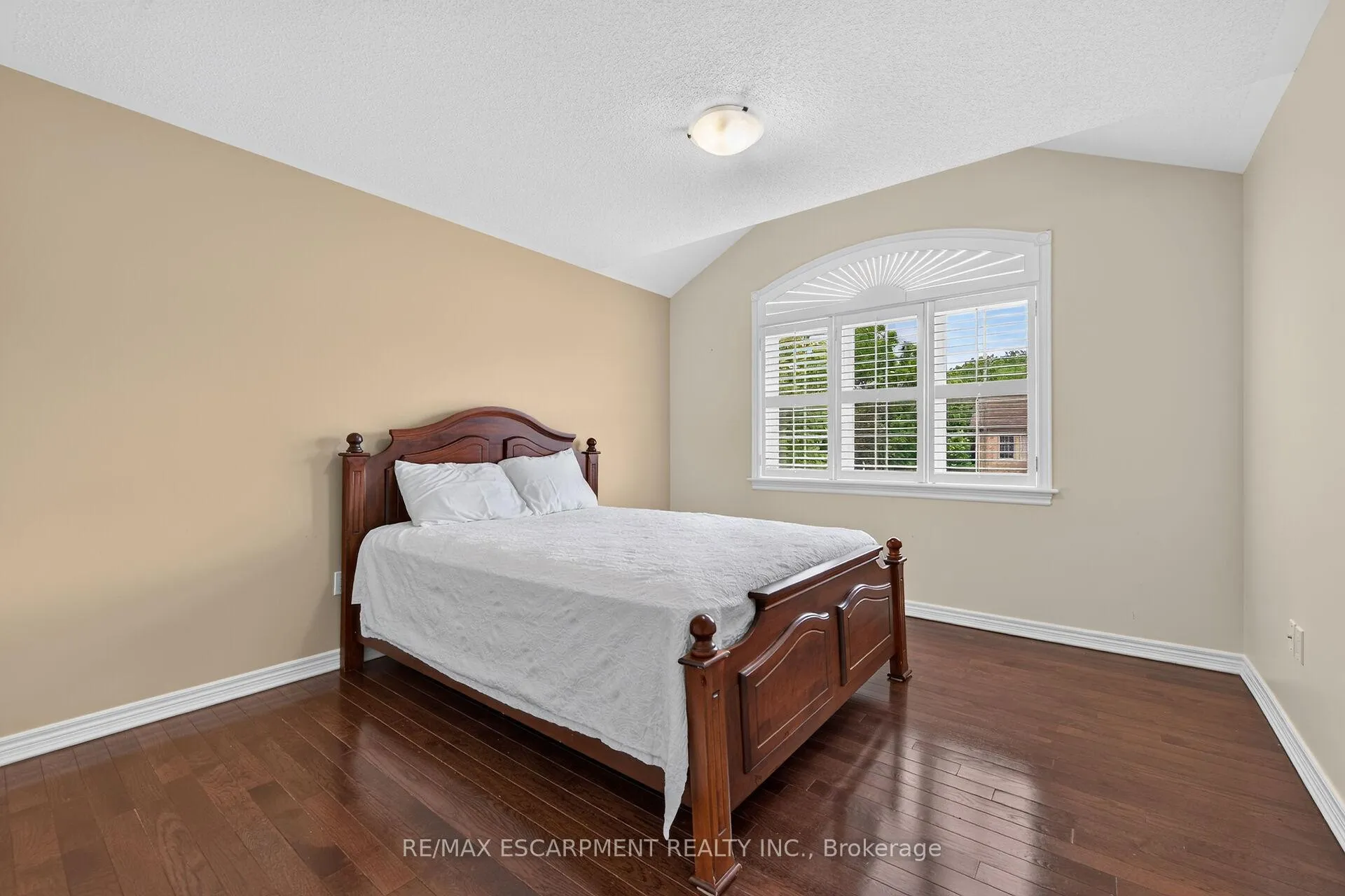 Photo 34 of 81 Morning Mist Drive, Hamilton, Sheldon — HOMEH