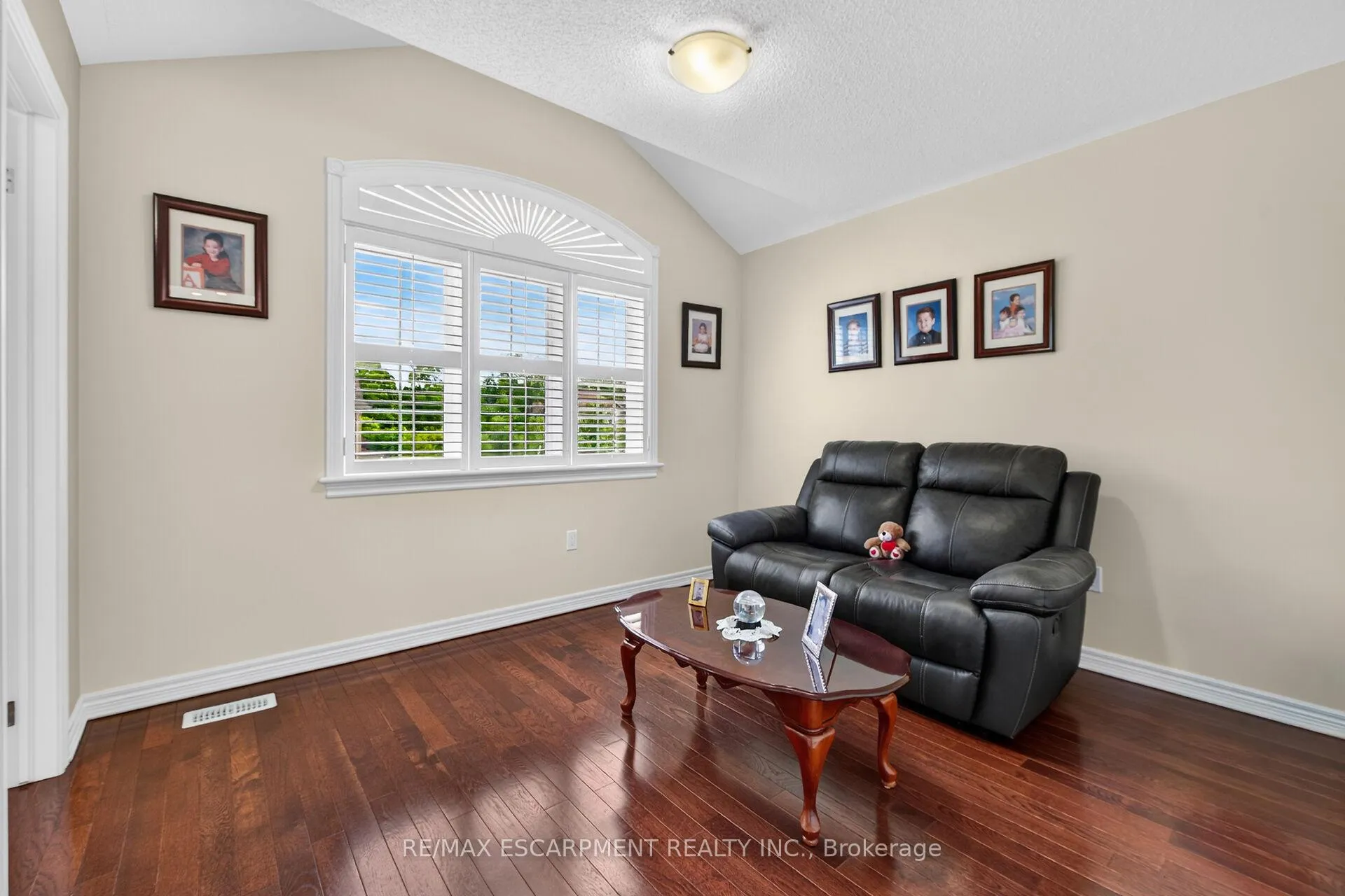 Photo 35 of 81 Morning Mist Drive, Hamilton, Sheldon — HOMEH