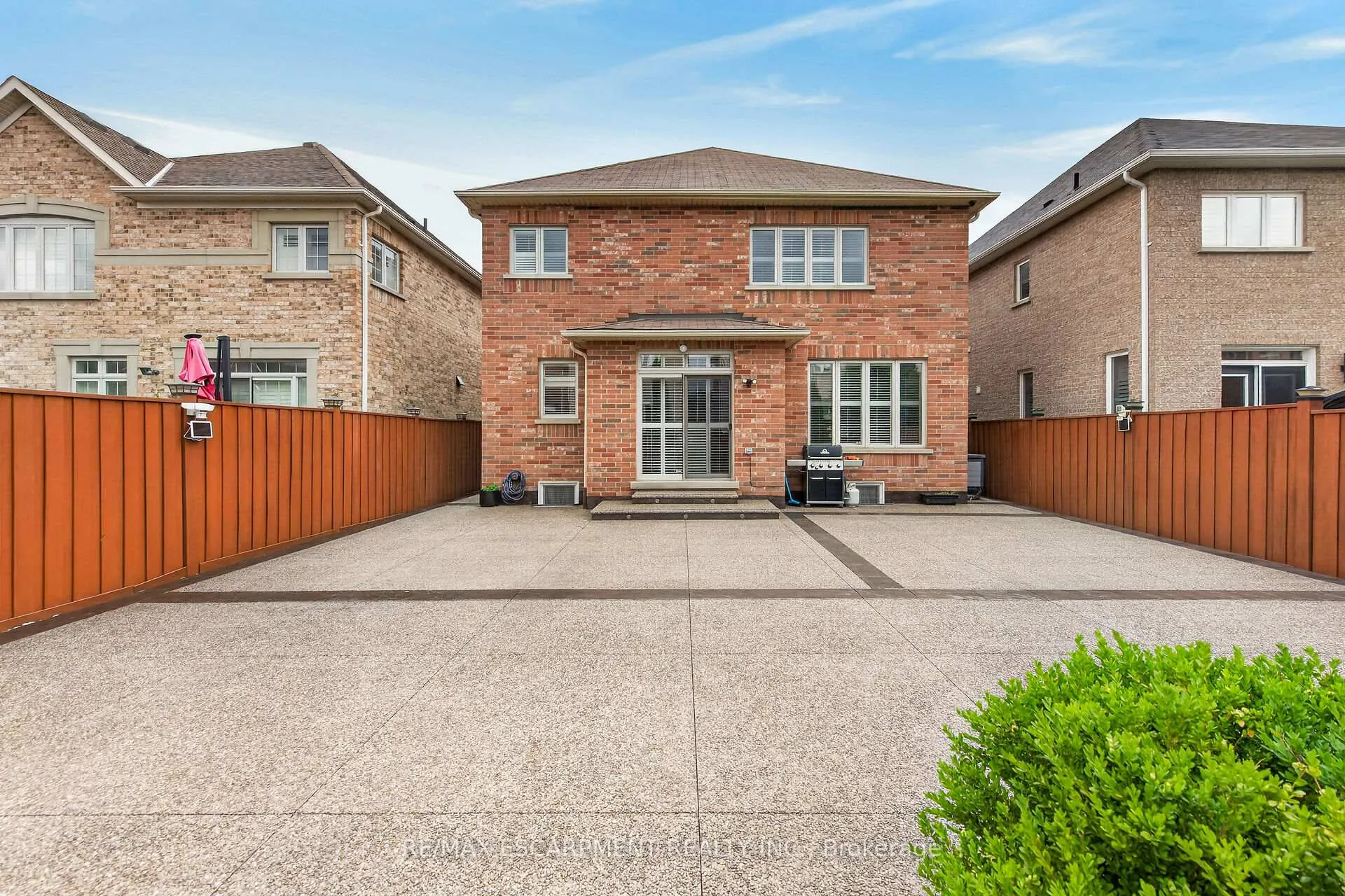 Photo 45 of 81 Morning Mist Drive, Hamilton, Sheldon — HOMEH