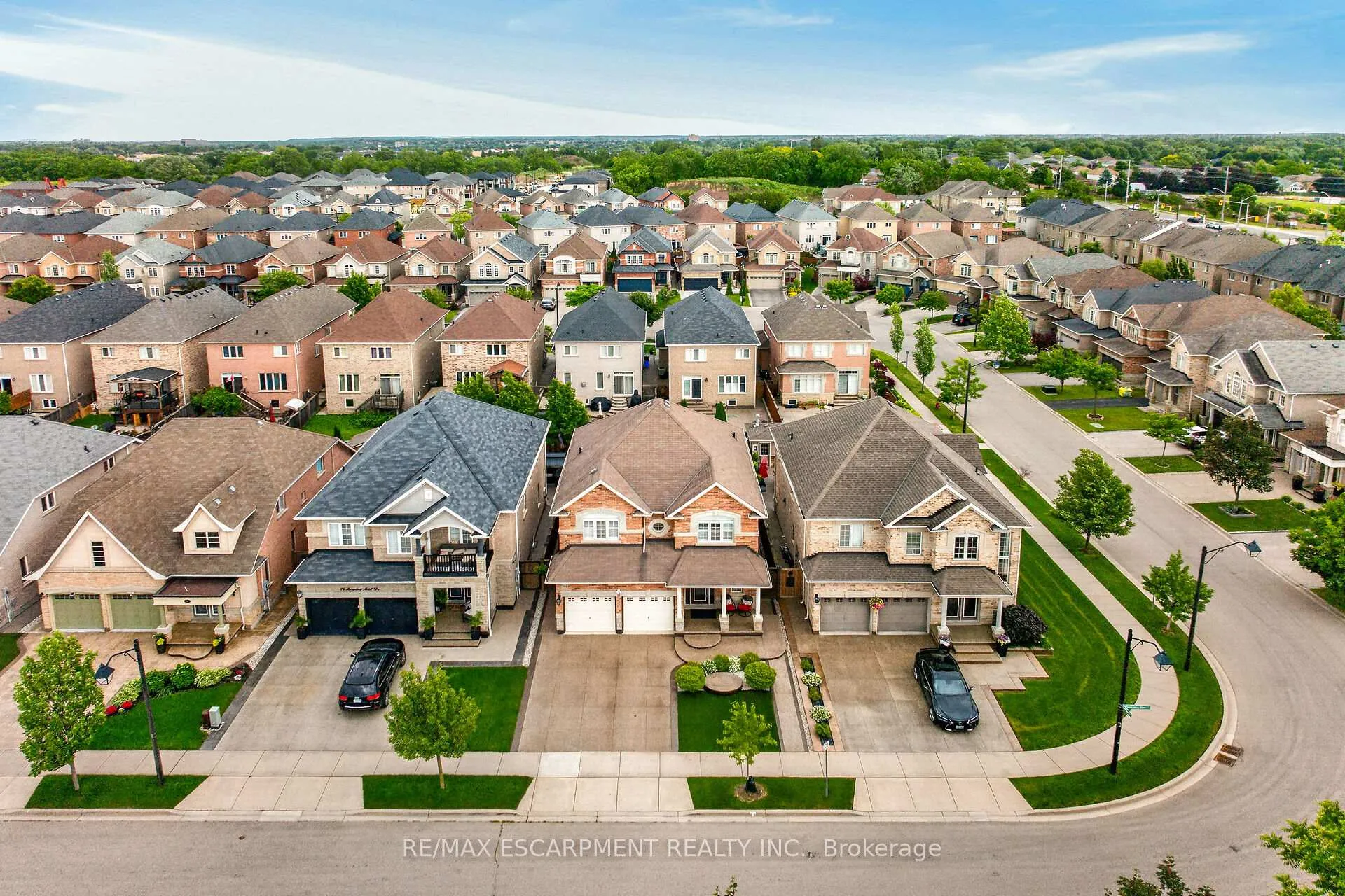 Photo 46 of 81 Morning Mist Drive, Hamilton, Sheldon — HOMEH