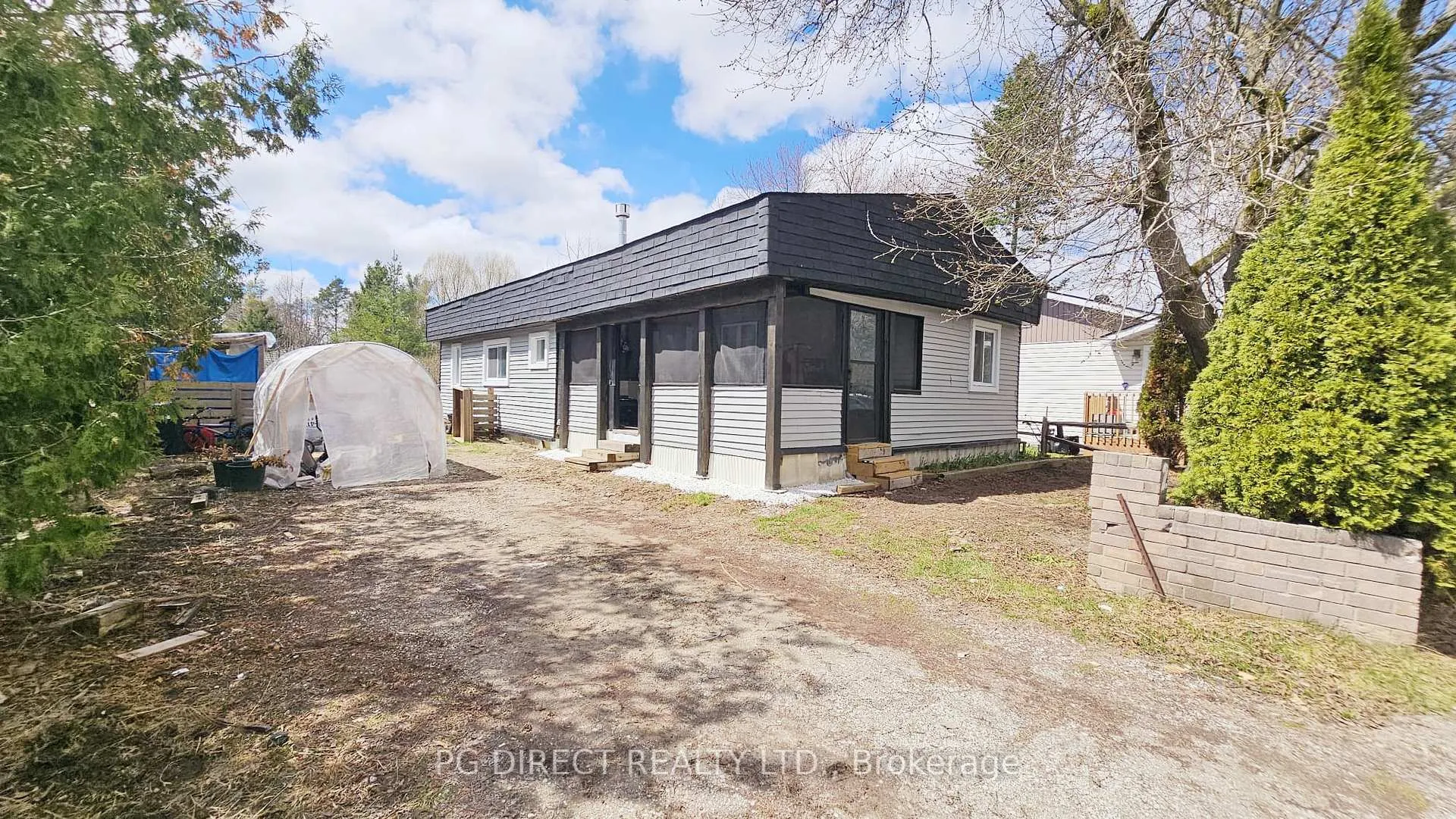 Photo 1 of 2 Shamrock Crescent, Essa, Rural Essa — HOMEH