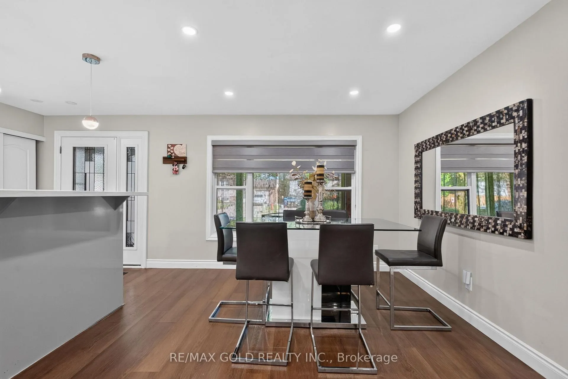 Photo 17 of 63 Morgandale Crescent, Orangeville — HOMEH