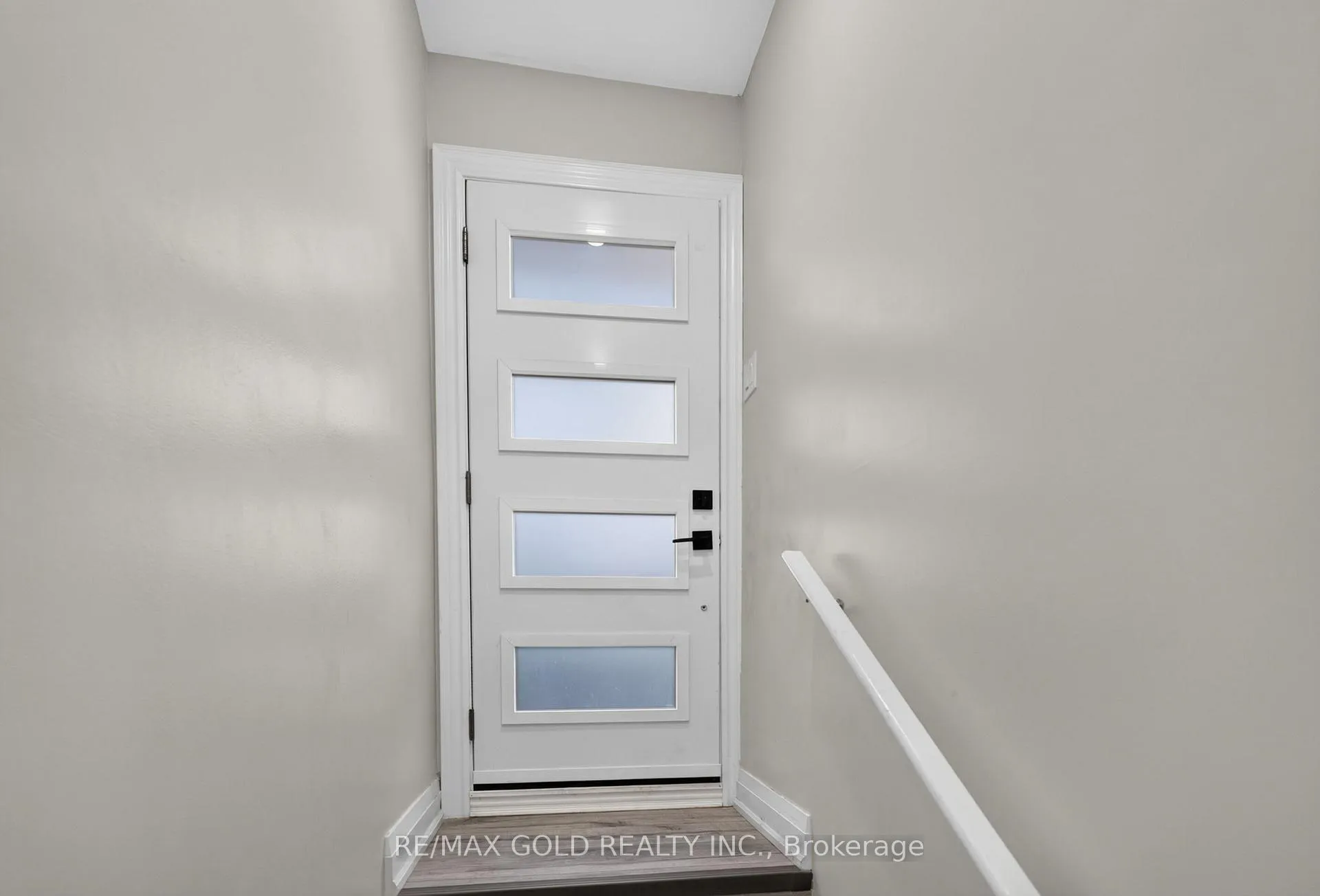 Photo 42 of 63 Morgandale Crescent, Orangeville — HOMEH