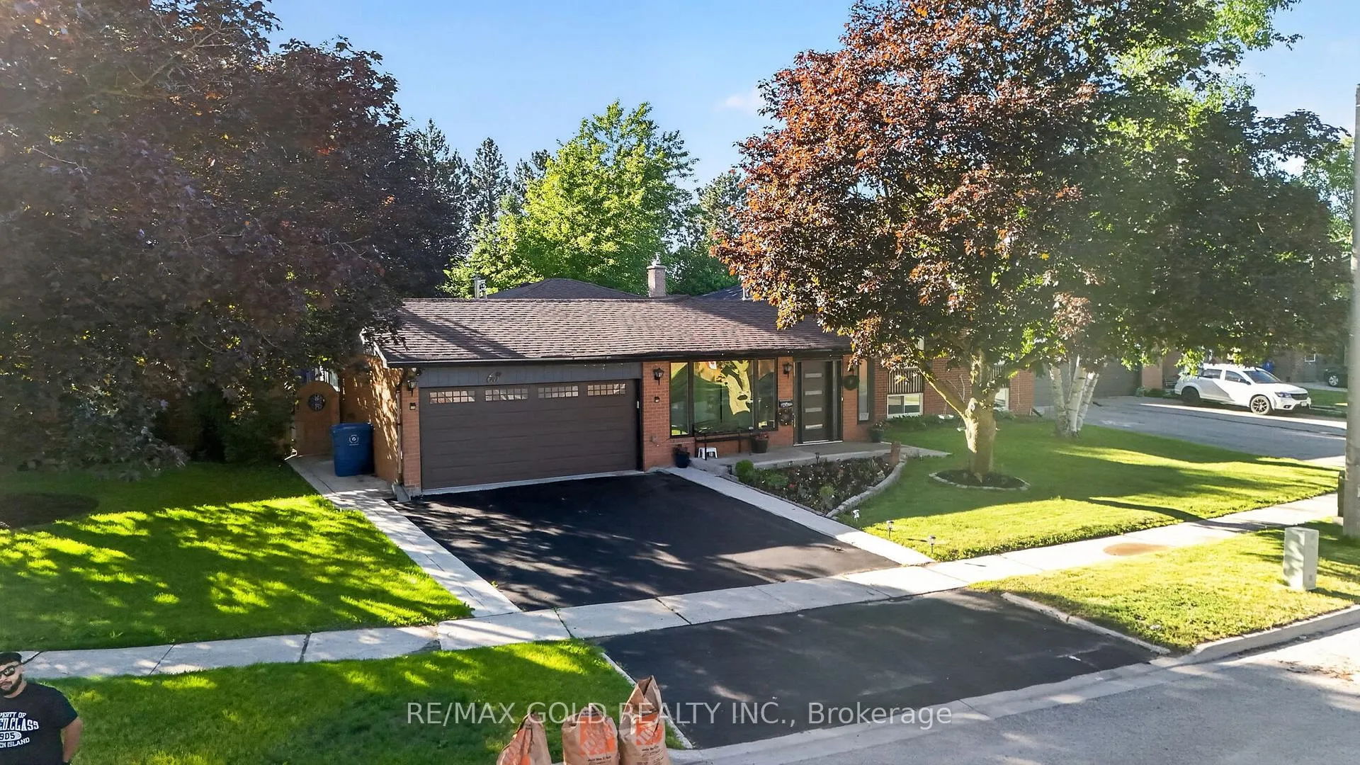 Photo 47 of 63 Morgandale Crescent, Orangeville — HOMEH