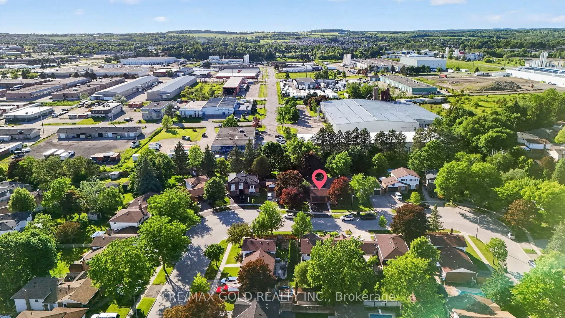 Photo 48 of 63 Morgandale Crescent, Orangeville — HOMEH