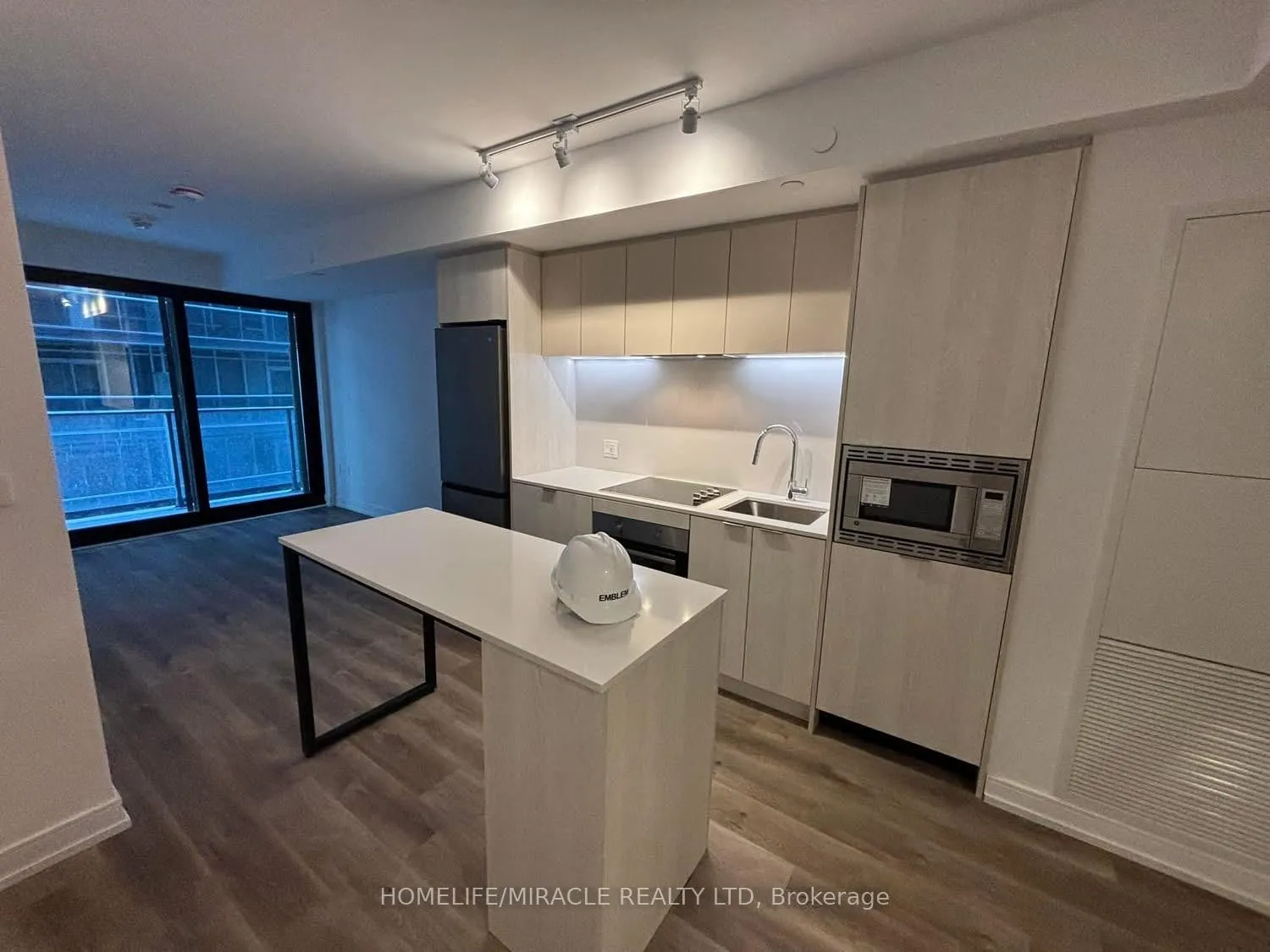 Photo 3 of Unit 618, 1 Jarvis Street, Hamilton, Beasley — HOMEH