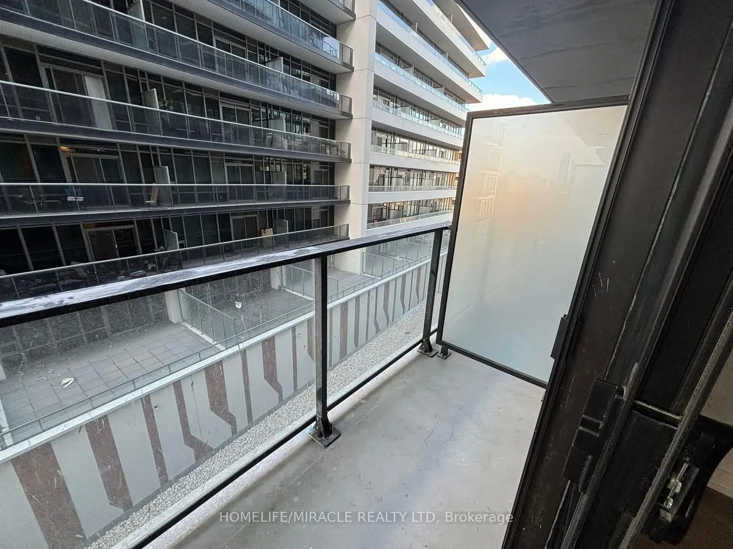Photo 10 of Unit 618, 1 Jarvis Street, Hamilton, Beasley — HOMEH