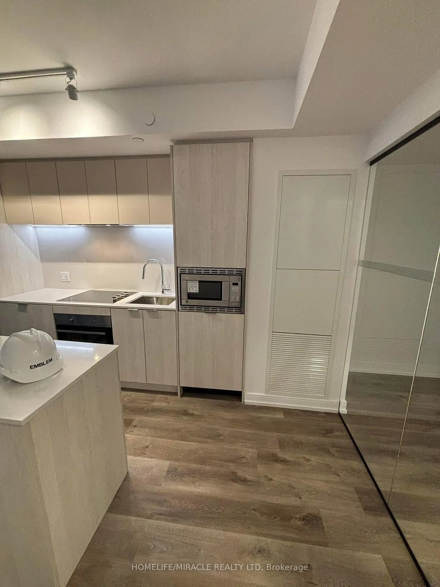 Photo 11 of Unit 618, 1 Jarvis Street, Hamilton, Beasley — HOMEH