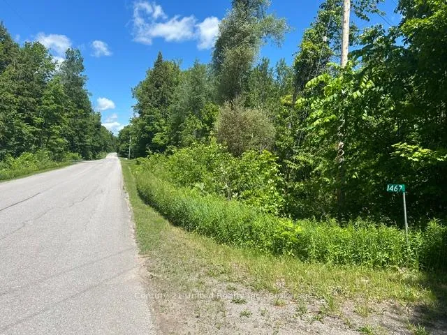 Photo 2 of 1467 Ford Drive, Cavan Monaghan, Cavan Twp — HOMEH