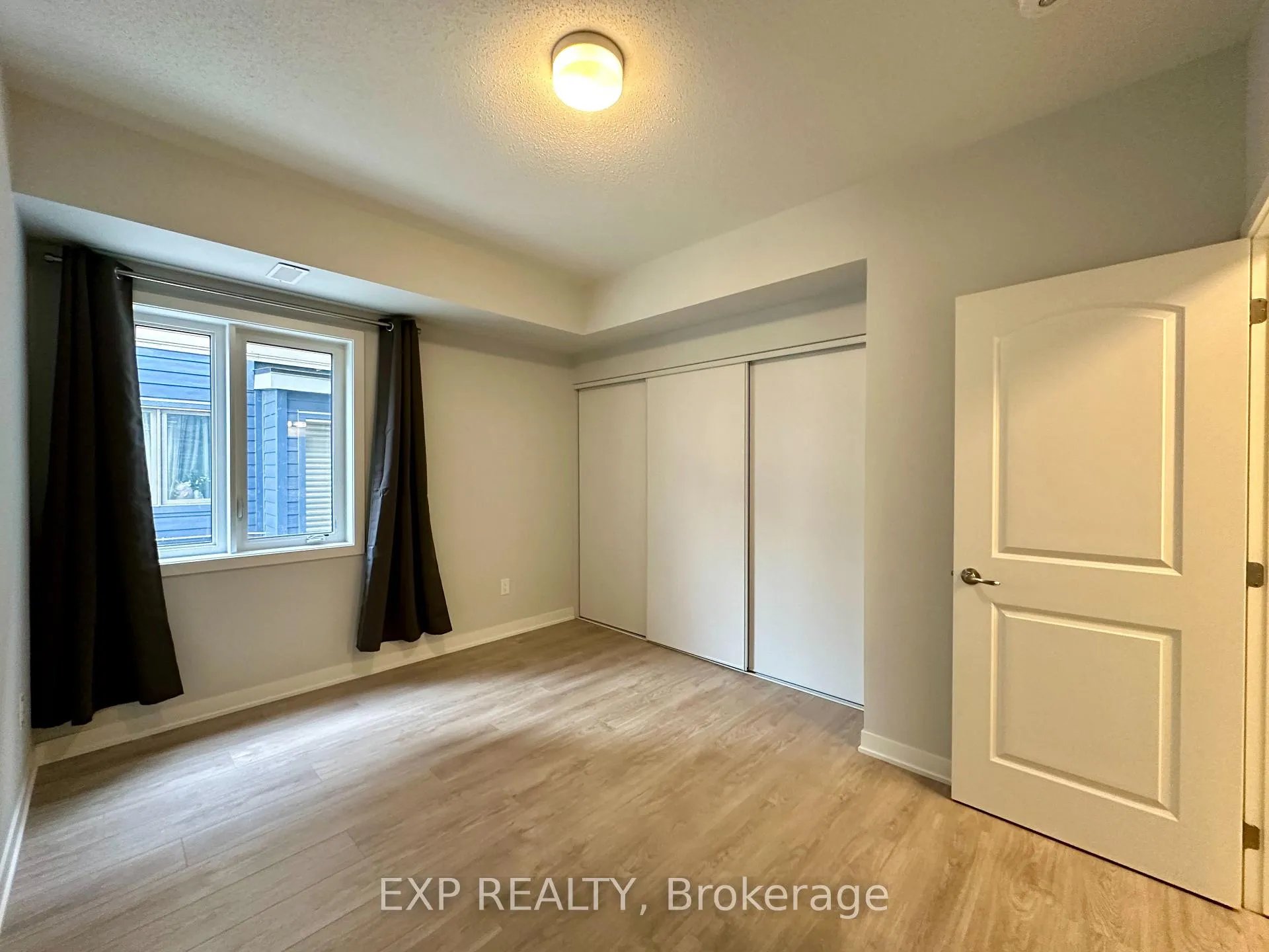 Photo 9 of 422 Lillian Freiman Private, Ottawa, Barrhaven - Half Moon Bay — HOMEH