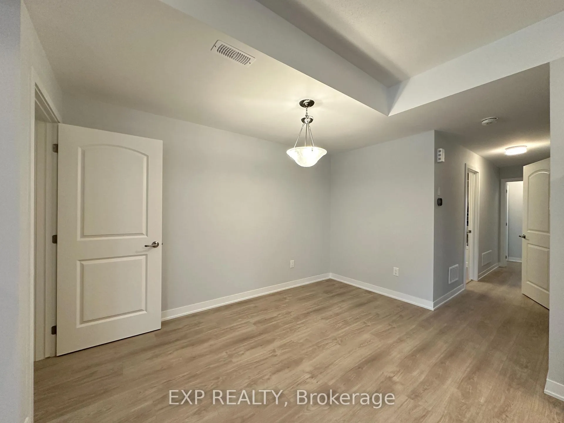 Photo 14 of 422 Lillian Freiman Private, Ottawa, Barrhaven - Half Moon Bay — HOMEH