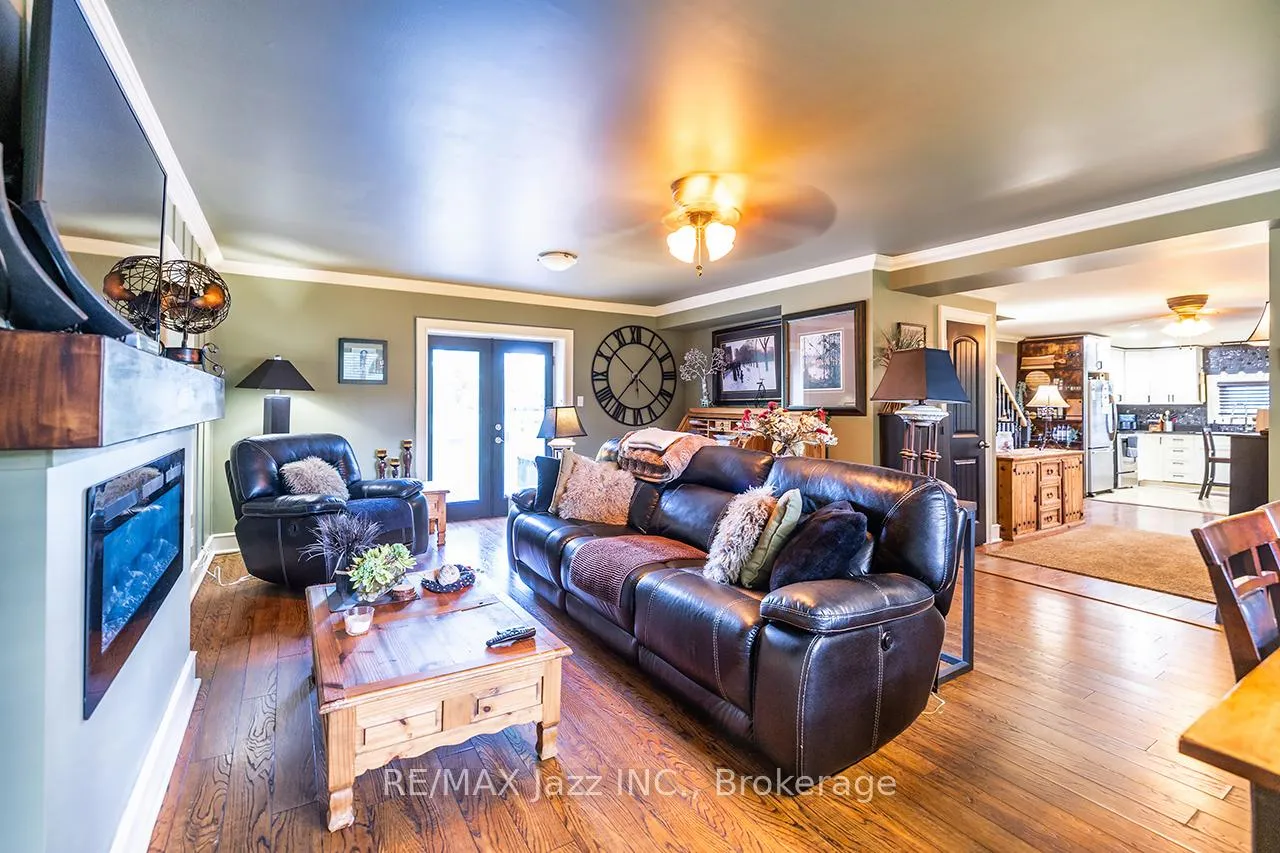 Photo 13 of 641 Enright Road, Tyendinaga, Tyendinaga Township — HOMEH