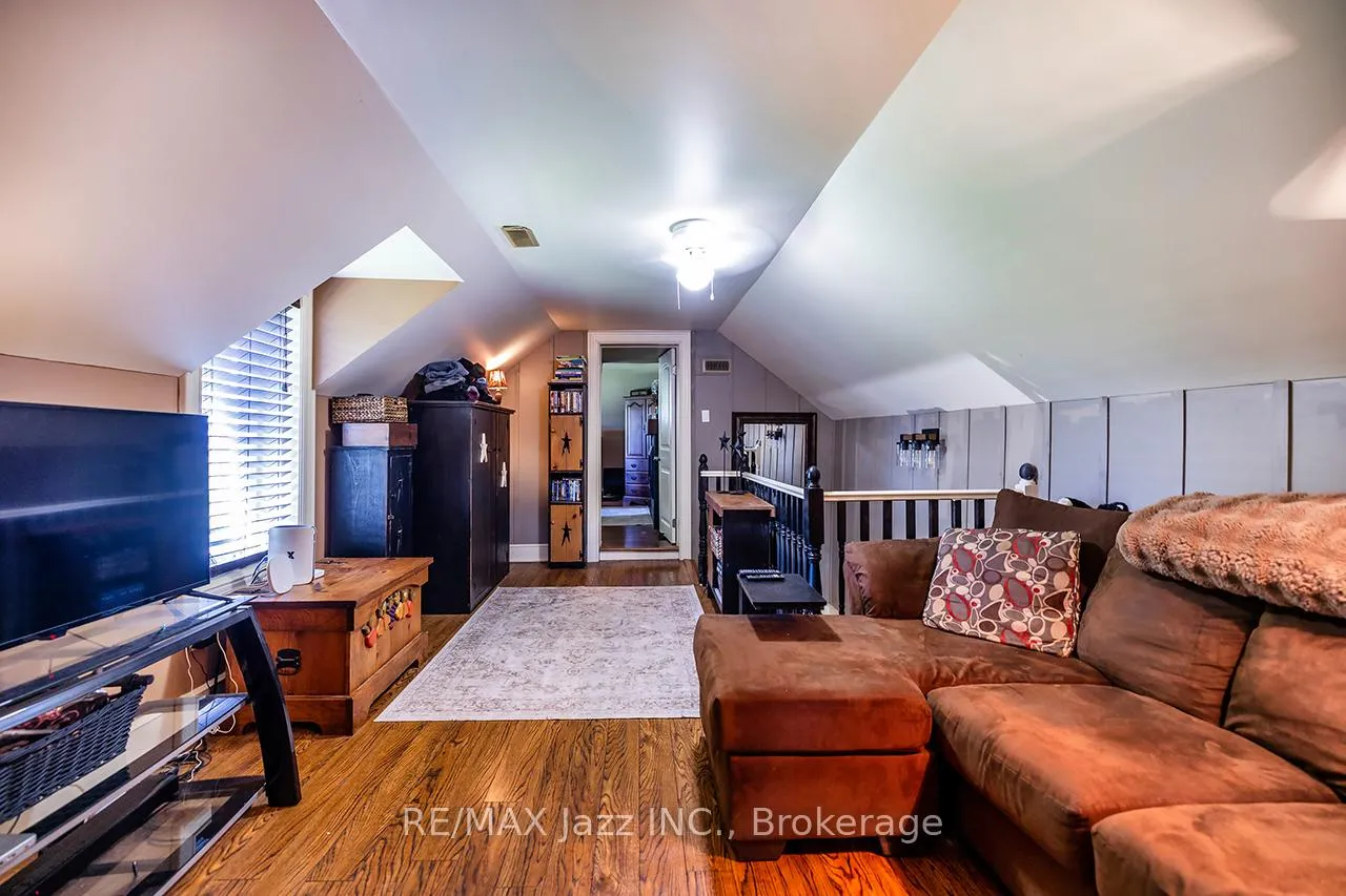 Photo 21 of 641 Enright Road, Tyendinaga, Tyendinaga Township — HOMEH