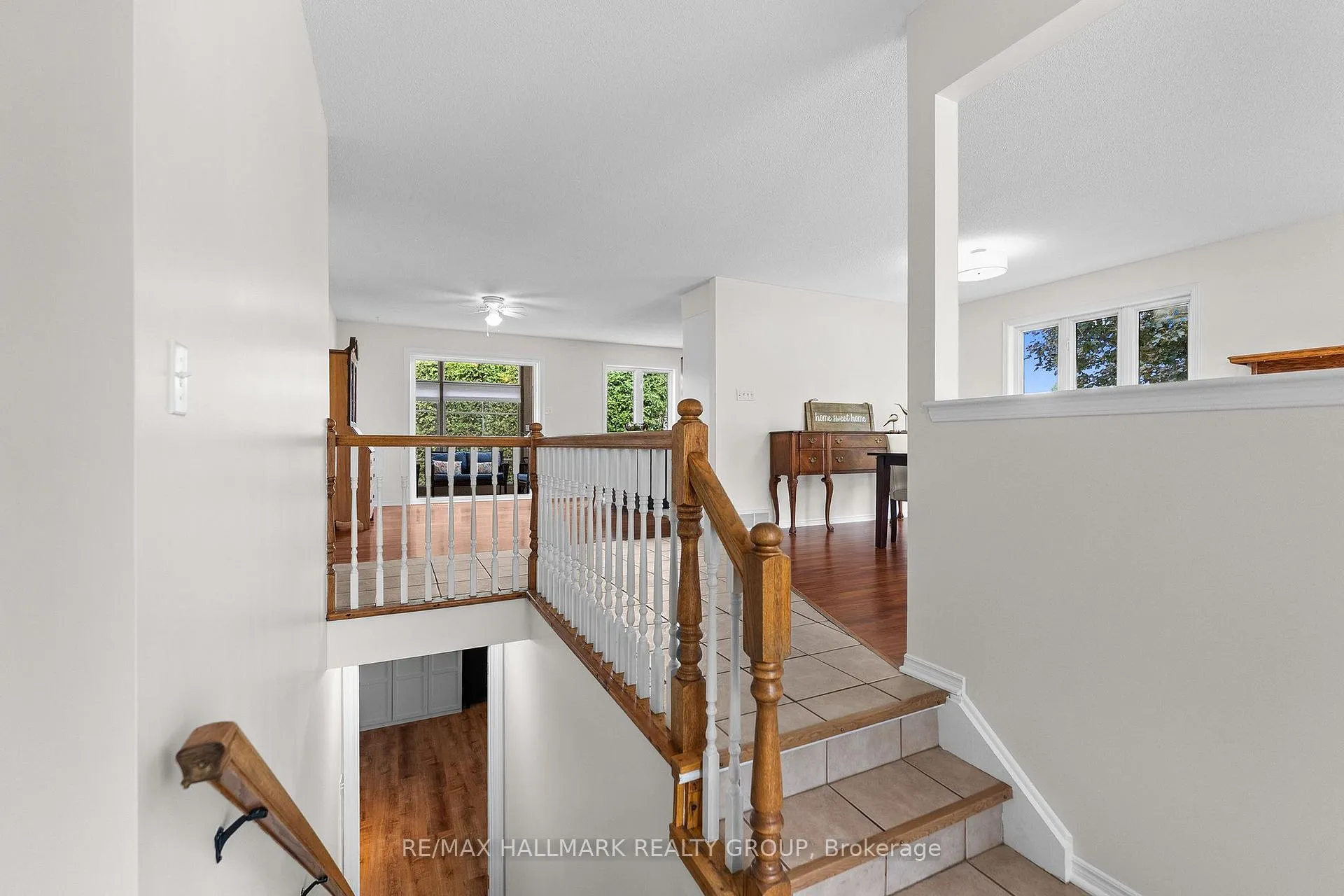 Photo 7 of 236 Vanier Crescent, Renfrew, Renfrew — HOMEH