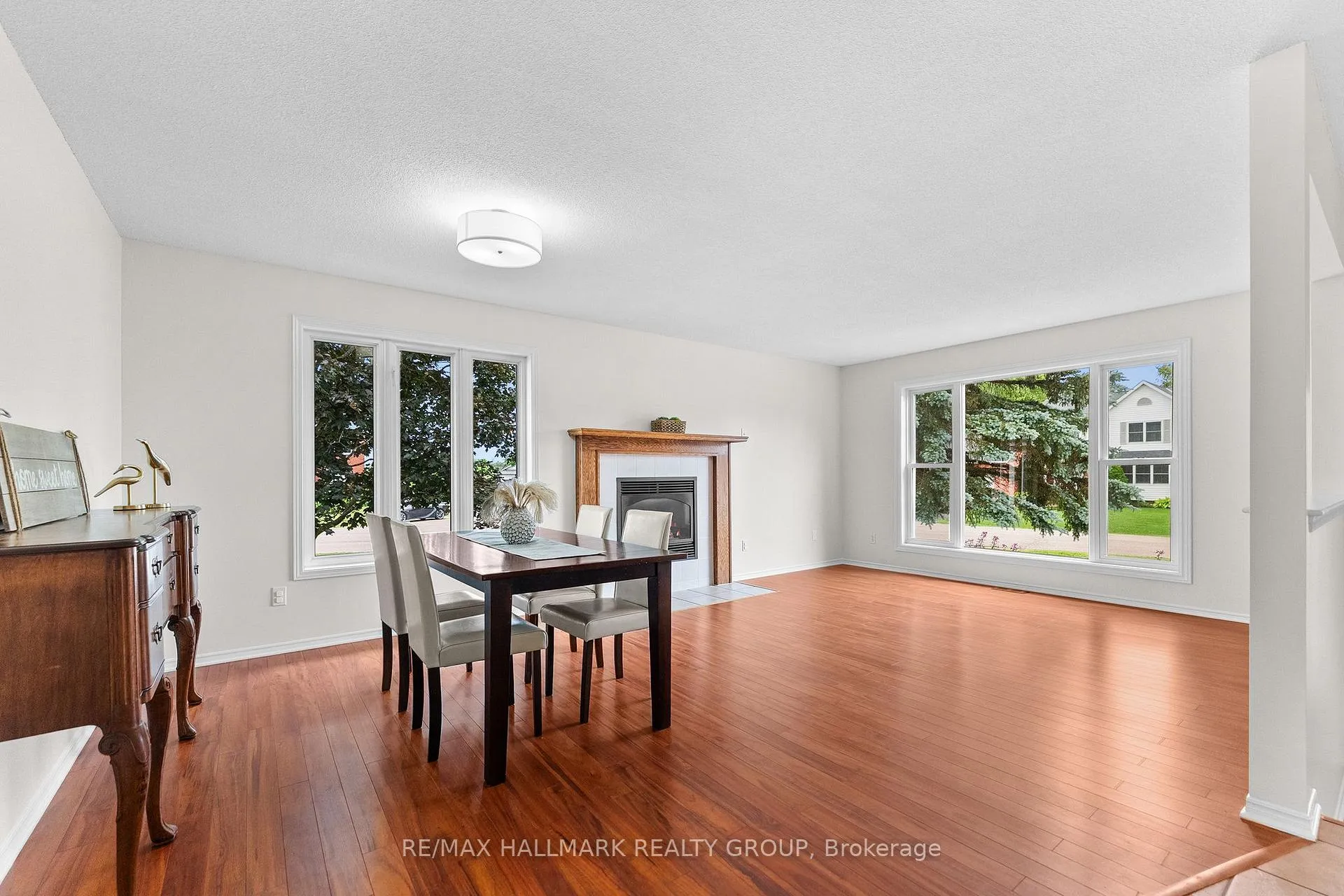 Photo 11 of 236 Vanier Crescent, Renfrew, Renfrew — HOMEH