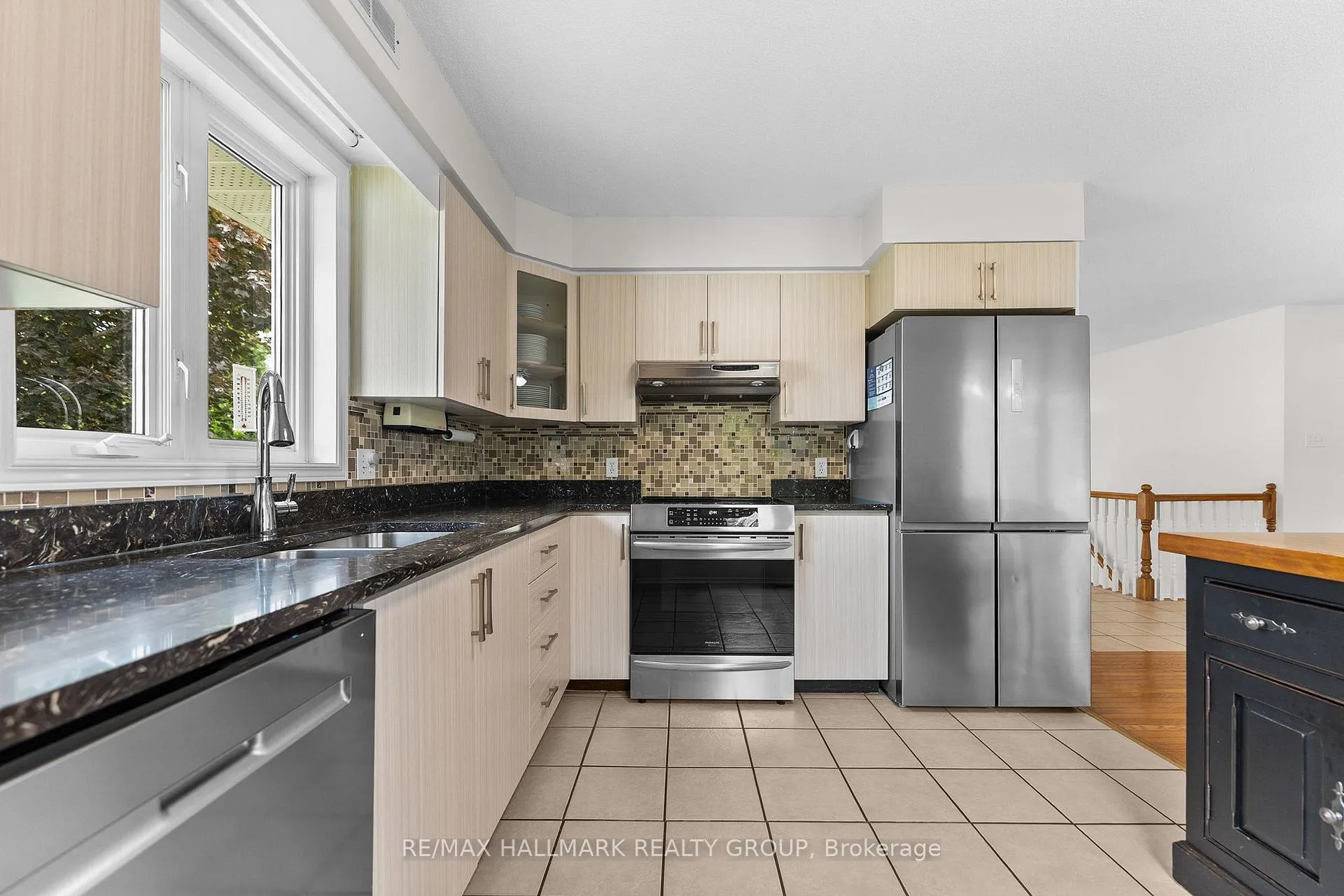 Photo 20 of 236 Vanier Crescent, Renfrew, Renfrew — HOMEH