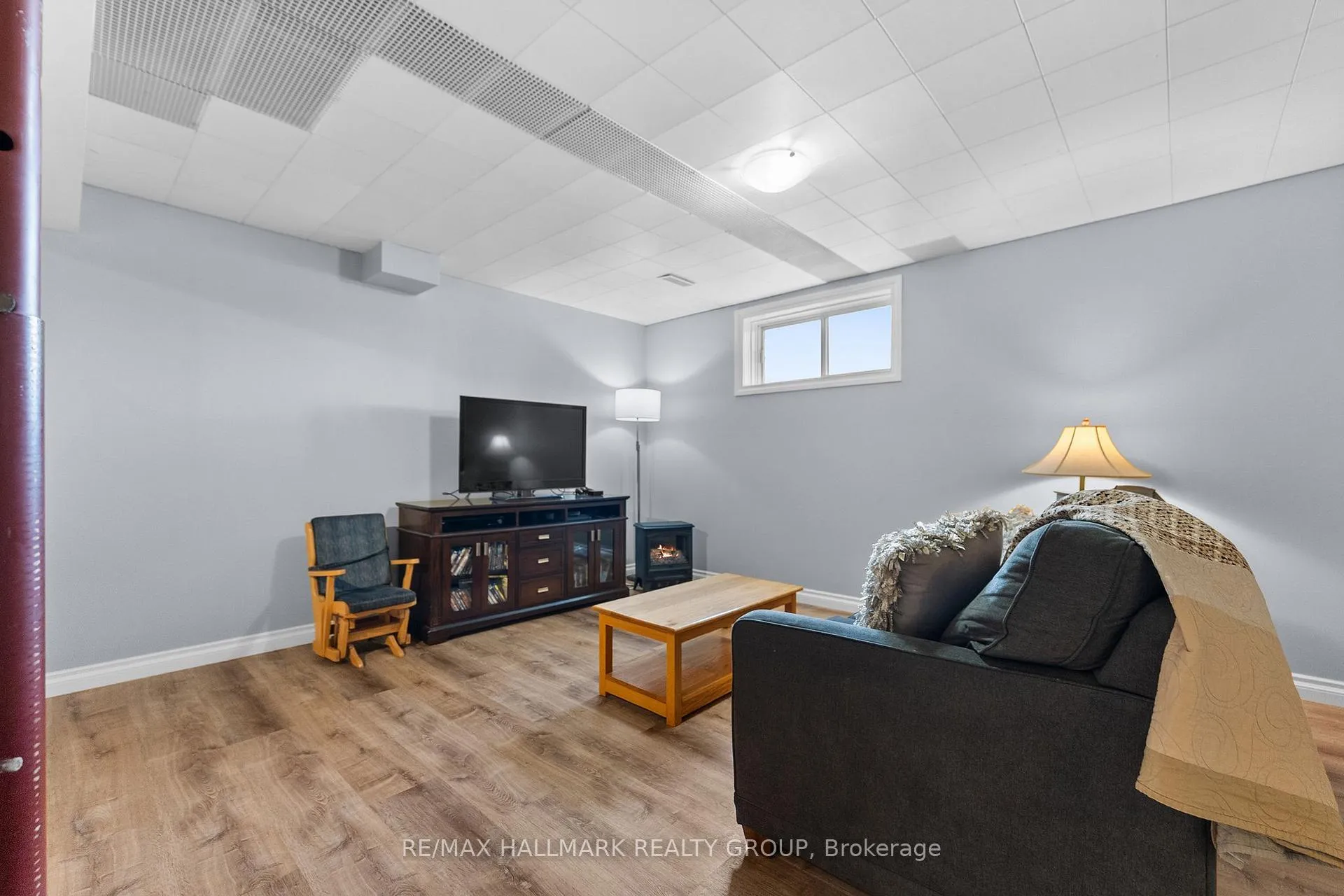 Photo 33 of 236 Vanier Crescent, Renfrew, Renfrew — HOMEH