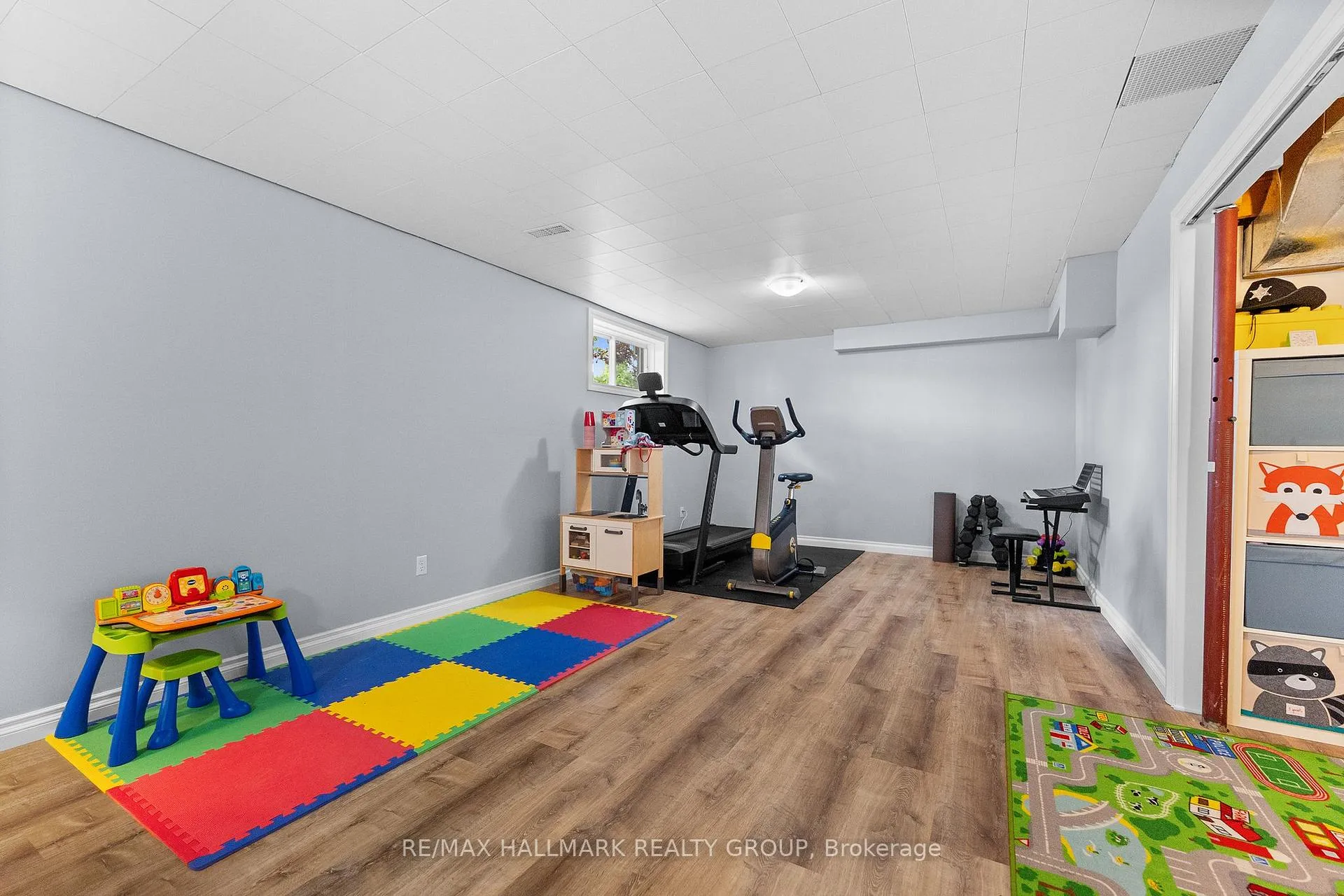 Photo 35 of 236 Vanier Crescent, Renfrew, Renfrew — HOMEH