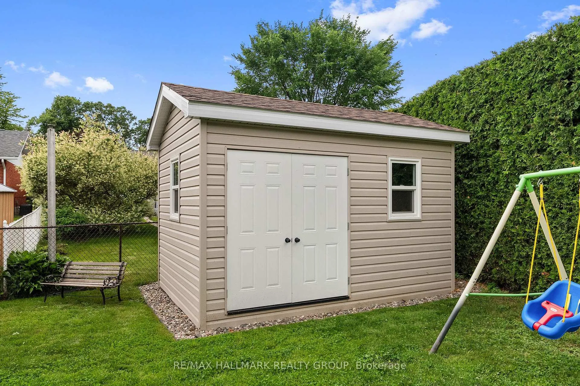 Photo 42 of 236 Vanier Crescent, Renfrew, Renfrew — HOMEH