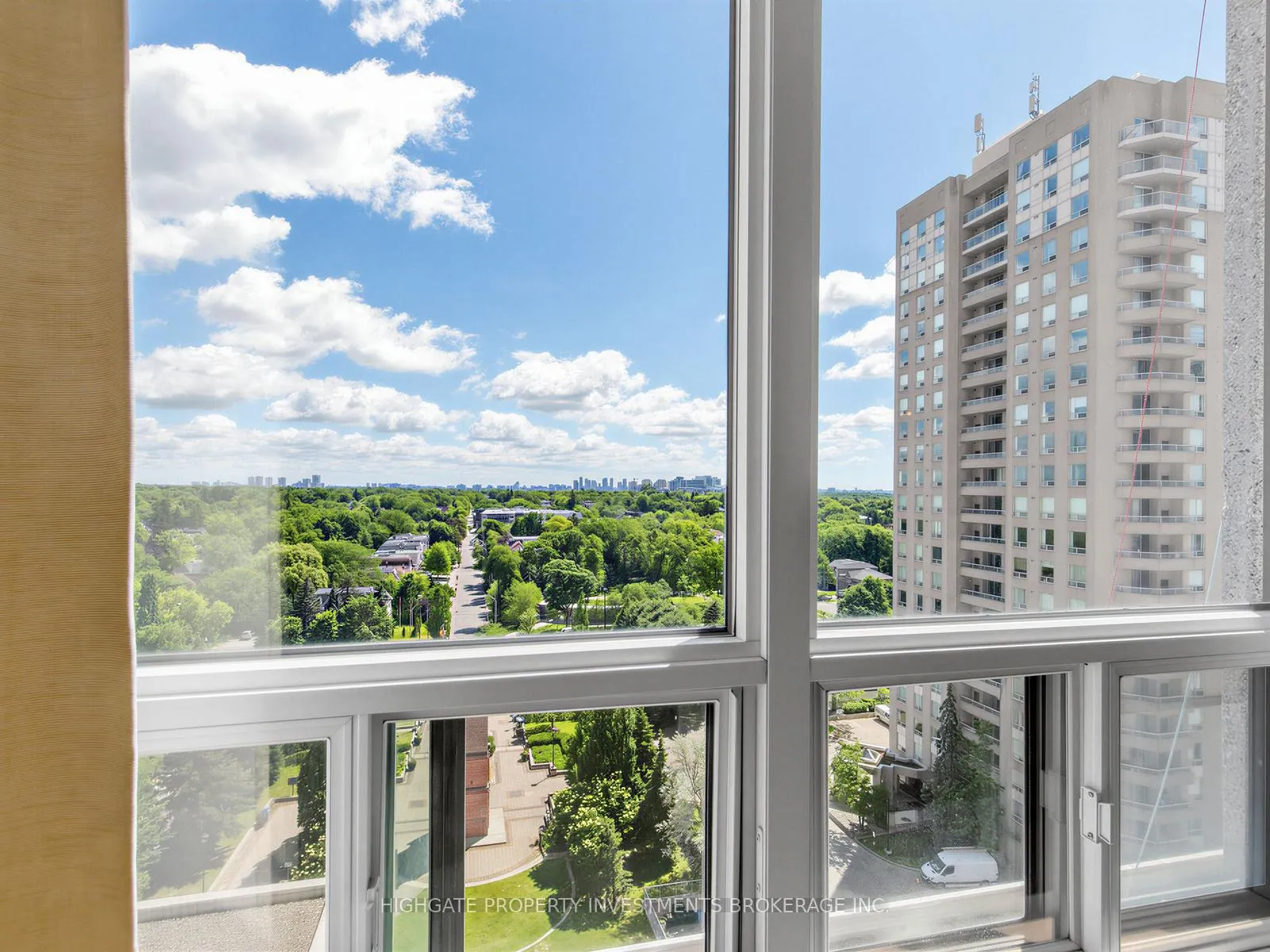 Photo 15 of Unit 607, 8 Hillcrest Avenue, North York, Willowdale East — HOMEH