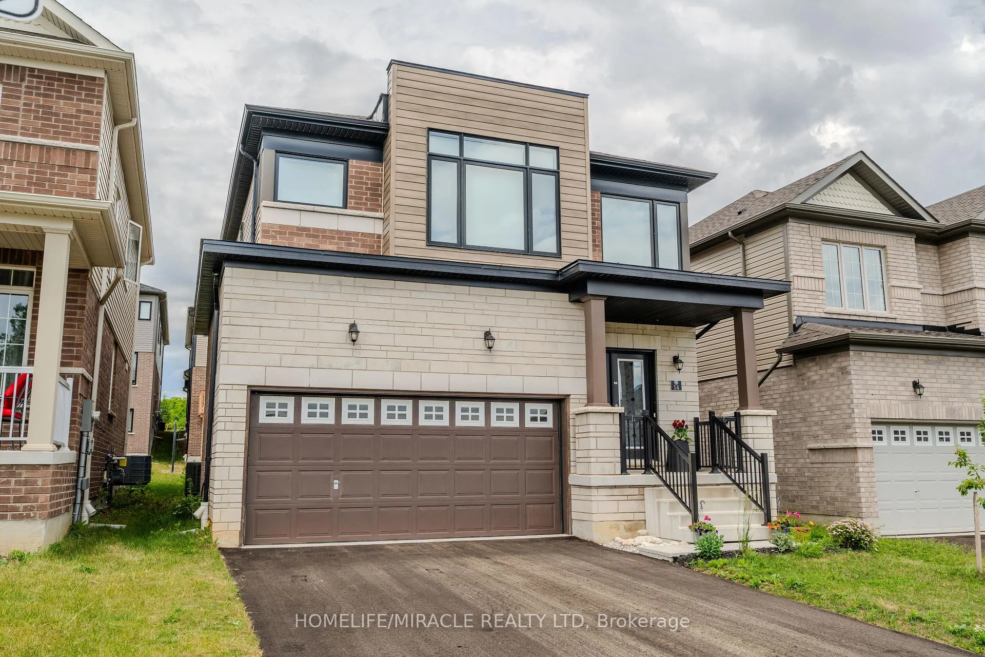 Photo 2 of 14 Blaney Street, Brant, Paris — HOMEH