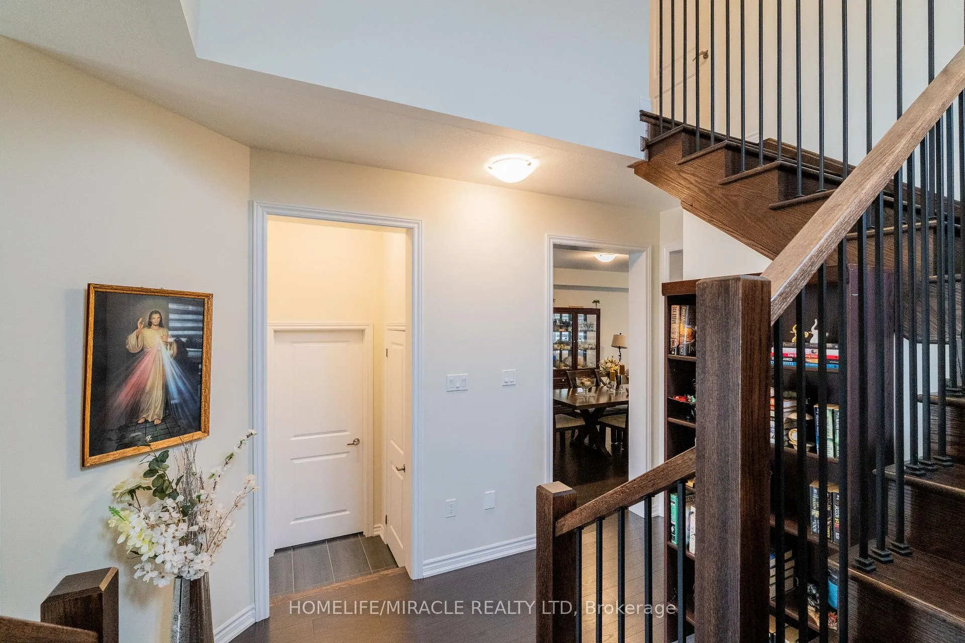 Photo 7 of 14 Blaney Street, Brant, Paris — HOMEH