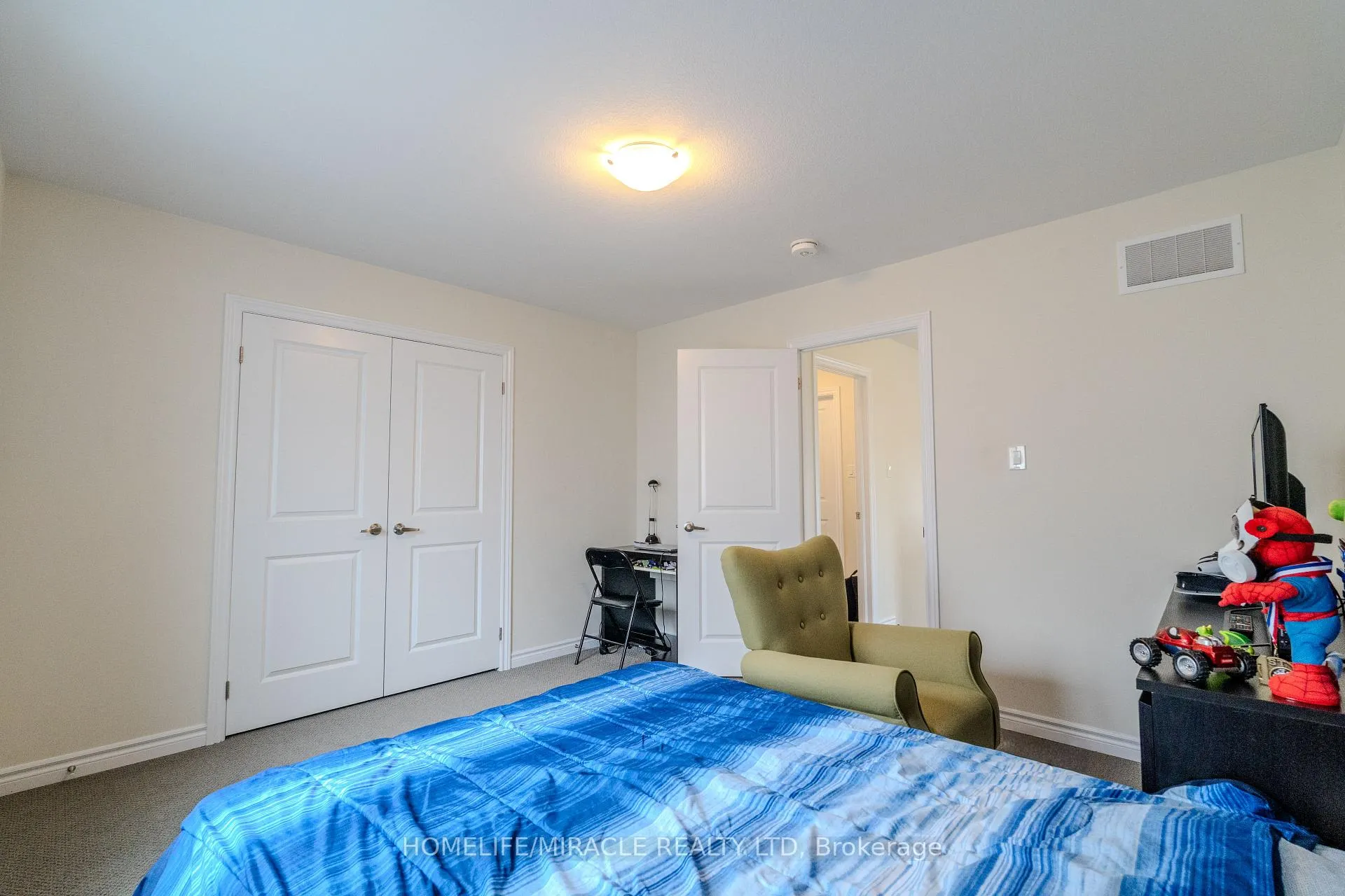 Photo 9 of 14 Blaney Street, Brant, Paris — HOMEH