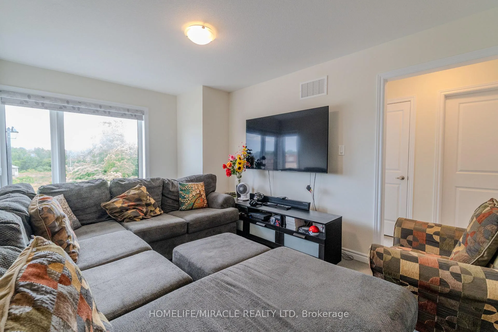 Photo 19 of 14 Blaney Street, Brant, Paris — HOMEH