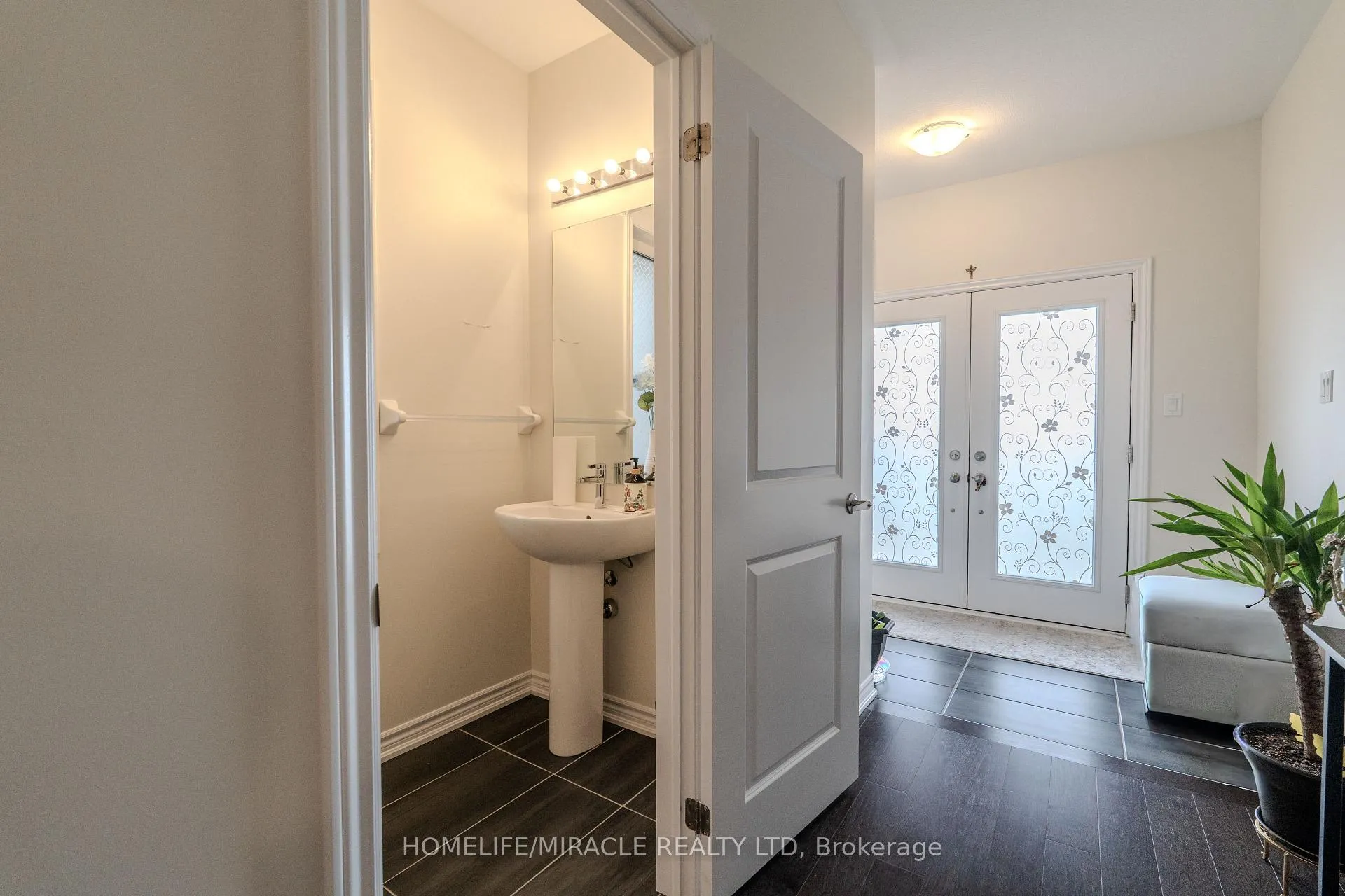 Photo 33 of 14 Blaney Street, Brant, Paris — HOMEH