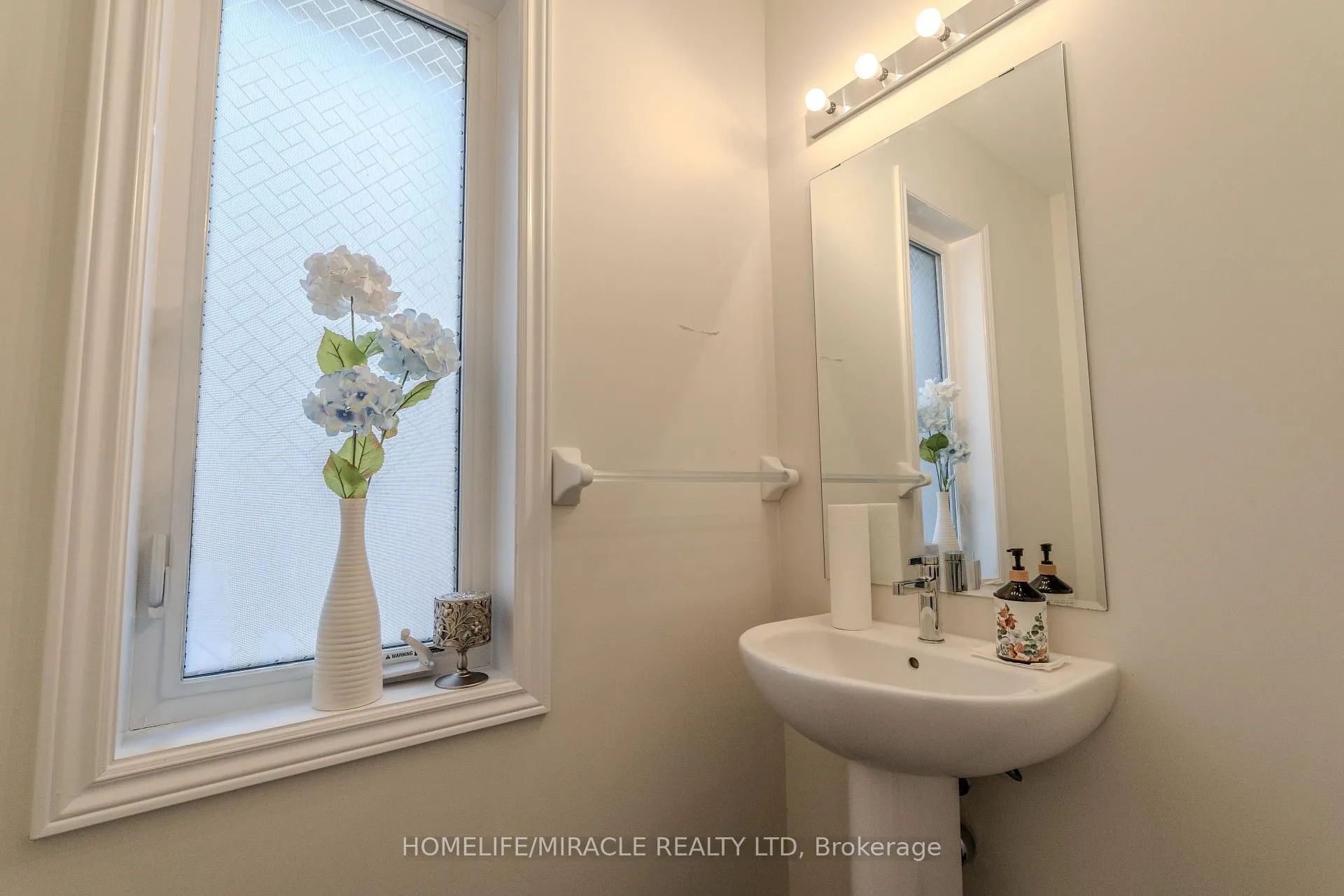 Photo 40 of 14 Blaney Street, Brant, Paris — HOMEH