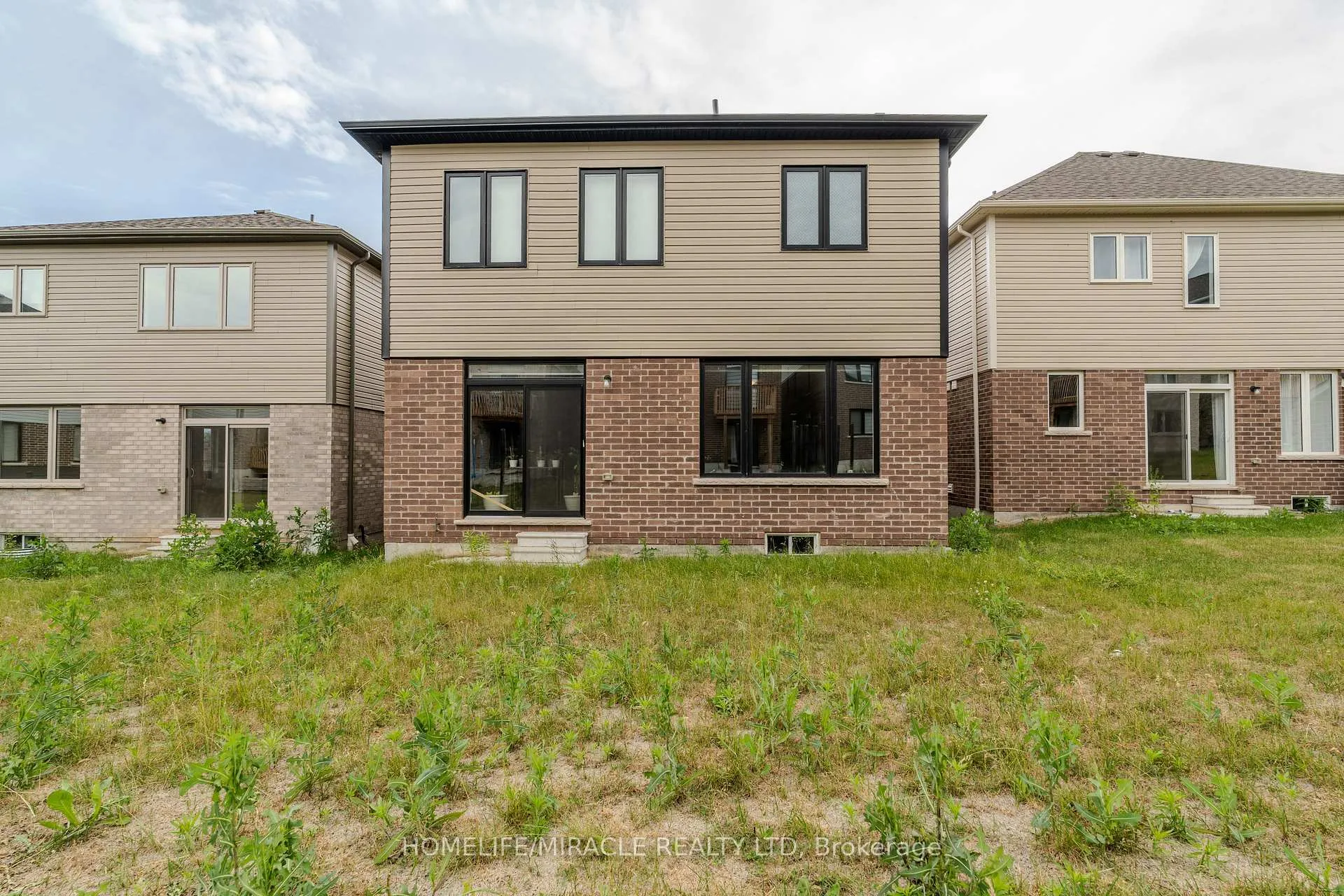 Photo 44 of 14 Blaney Street, Brant, Paris — HOMEH