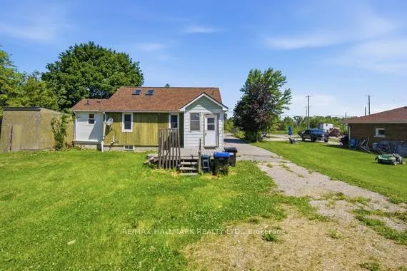 Photo 31 of 1527 Killarney Beach Road, Innisfil, Lefroy — HOMEH