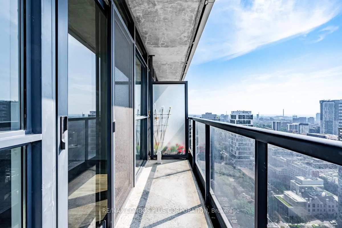 Photo 8 of Unit 3708, 21 Carlton Street, Toronto, Church-Yonge Corridor — HOMEH
