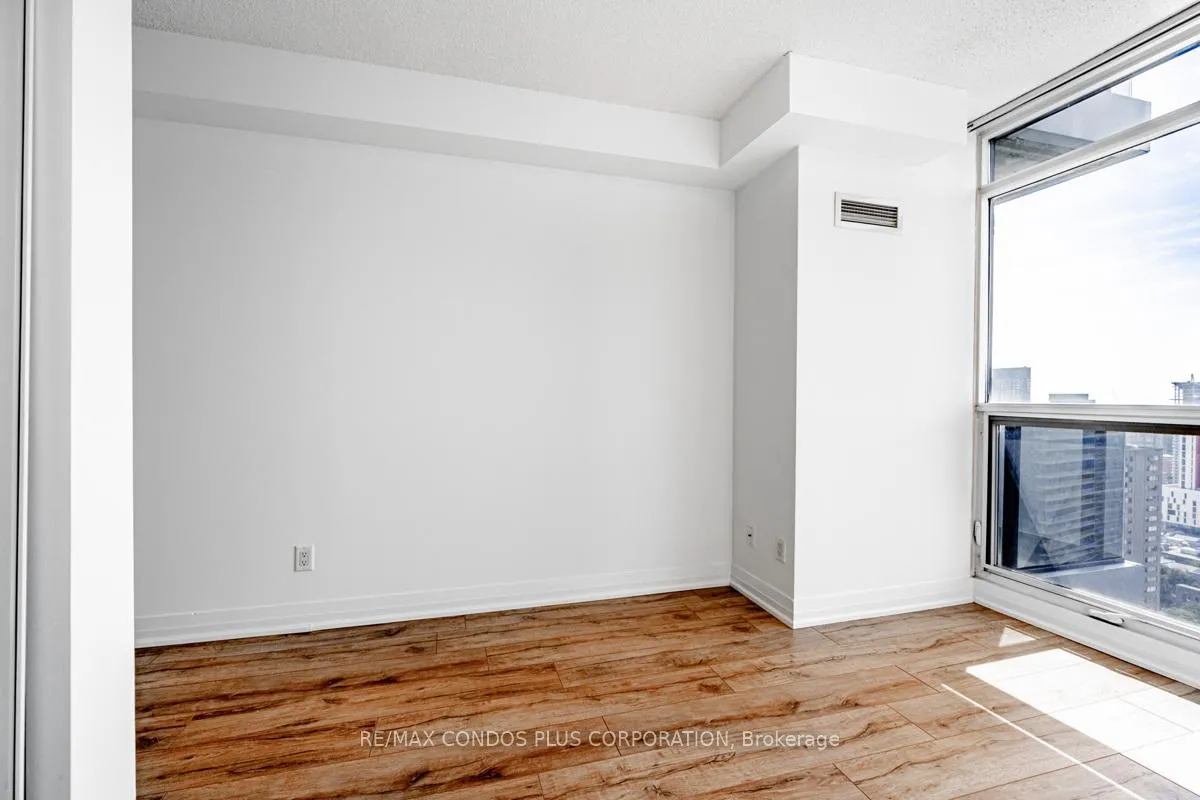 Photo 11 of Unit 3708, 21 Carlton Street, Toronto, Church-Yonge Corridor — HOMEH