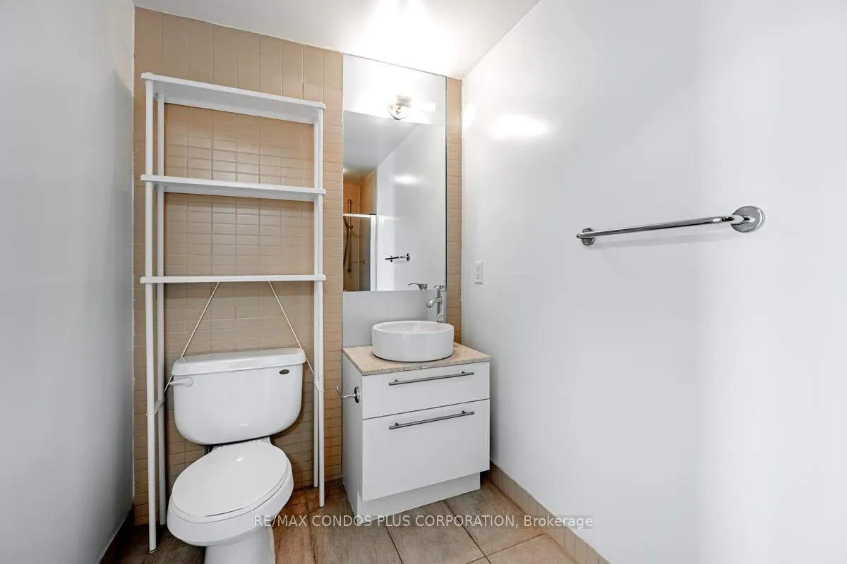 Photo 13 of Unit 3708, 21 Carlton Street, Toronto, Church-Yonge Corridor — HOMEH