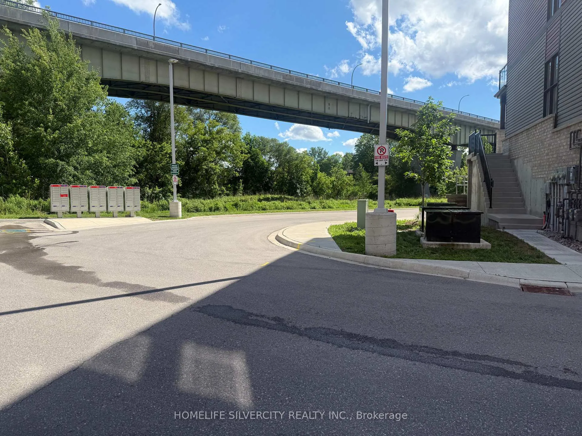 Photo 20 of Unit 61, 2 Willow Street, Brant, Paris — HOMEH