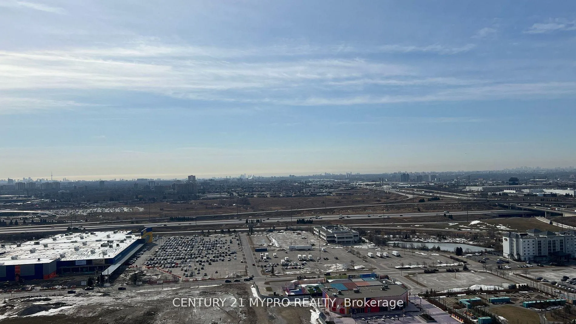 Photo 10 of Unit 3006, 195 Commerce Street, Vaughan, Concord — HOMEH