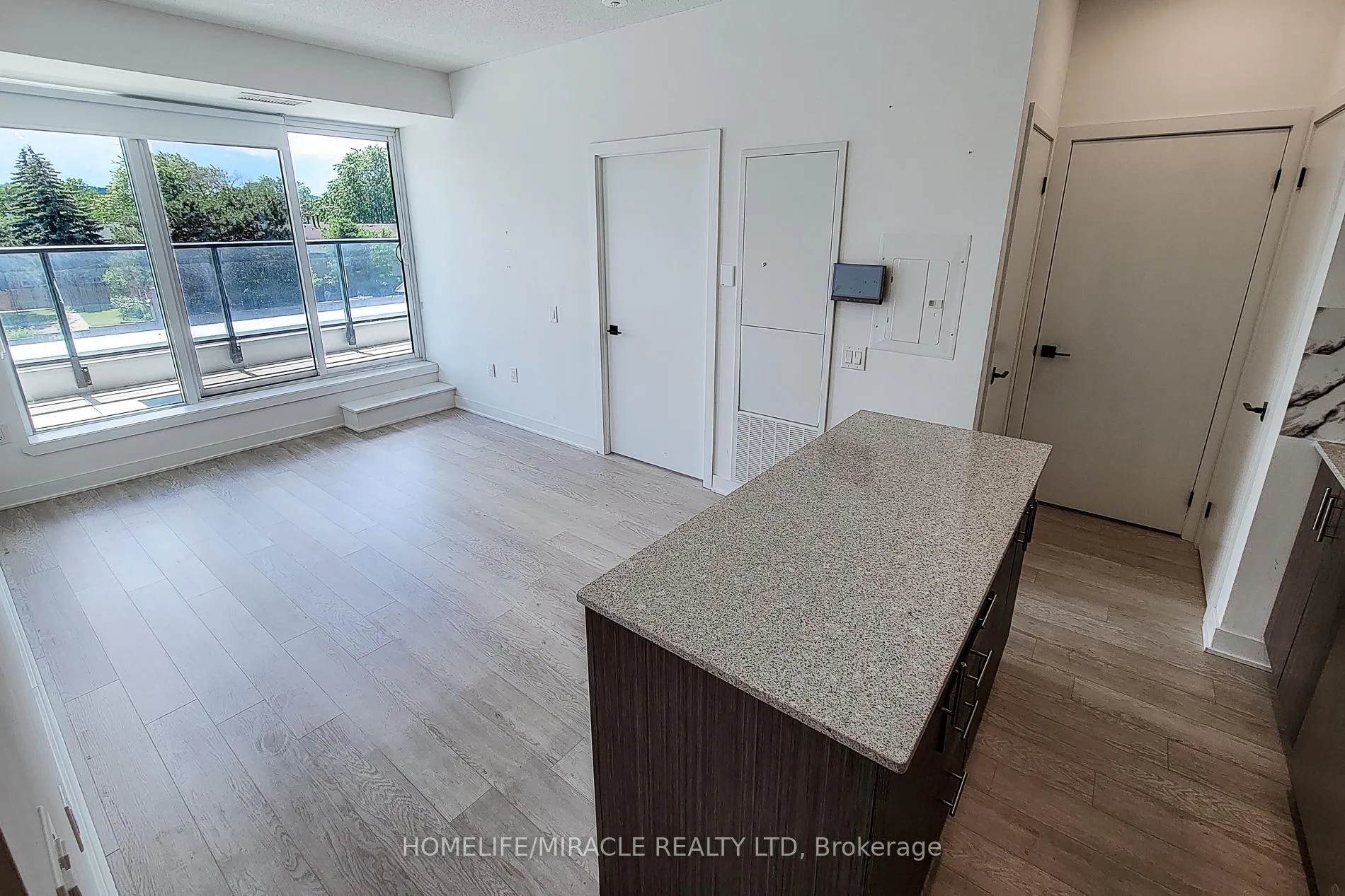 Photo 15 of Unit 220, 2782 Barton Street E, Hamilton, Riverdale — HOMEH