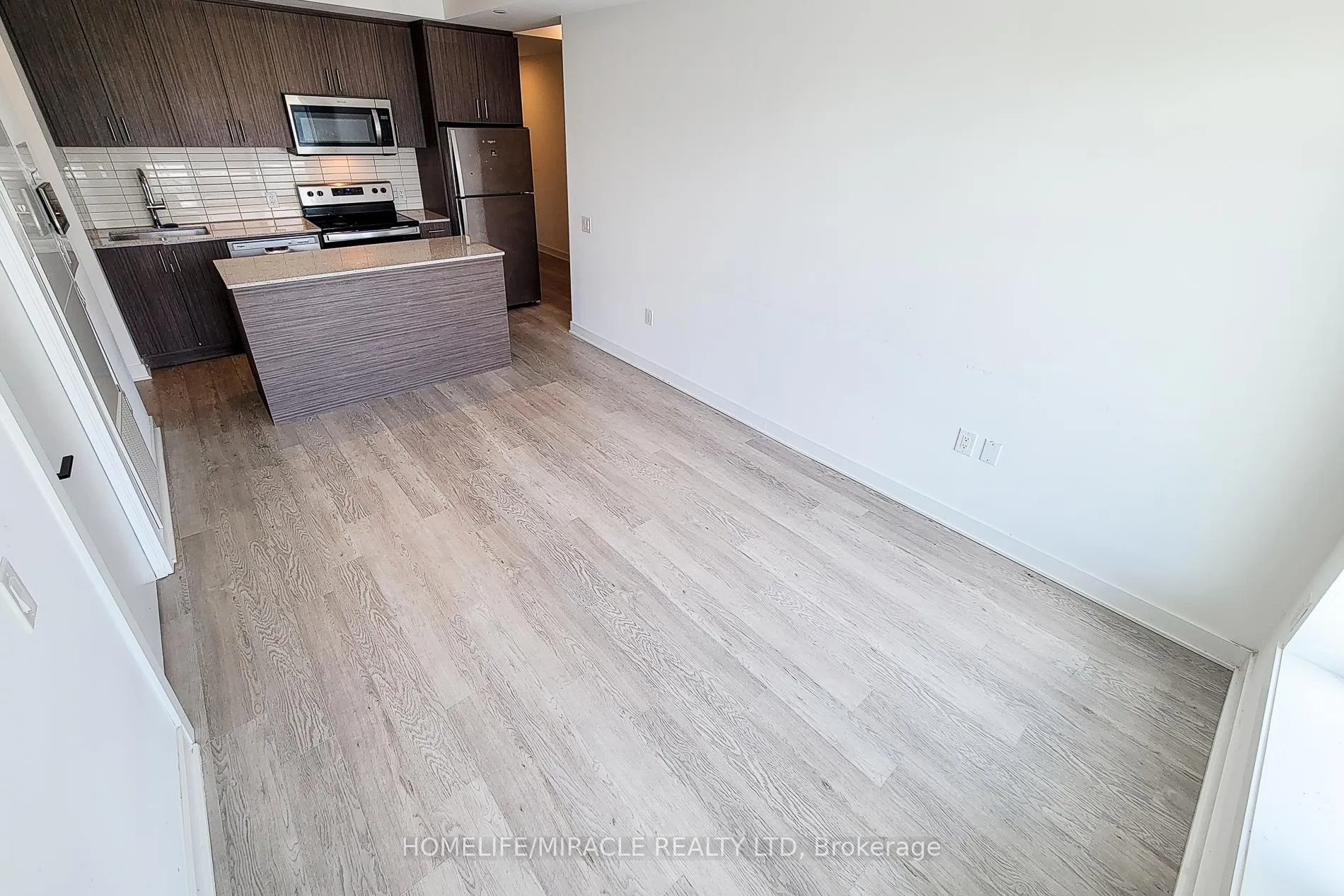 Photo 20 of Unit 220, 2782 Barton Street E, Hamilton, Riverdale — HOMEH