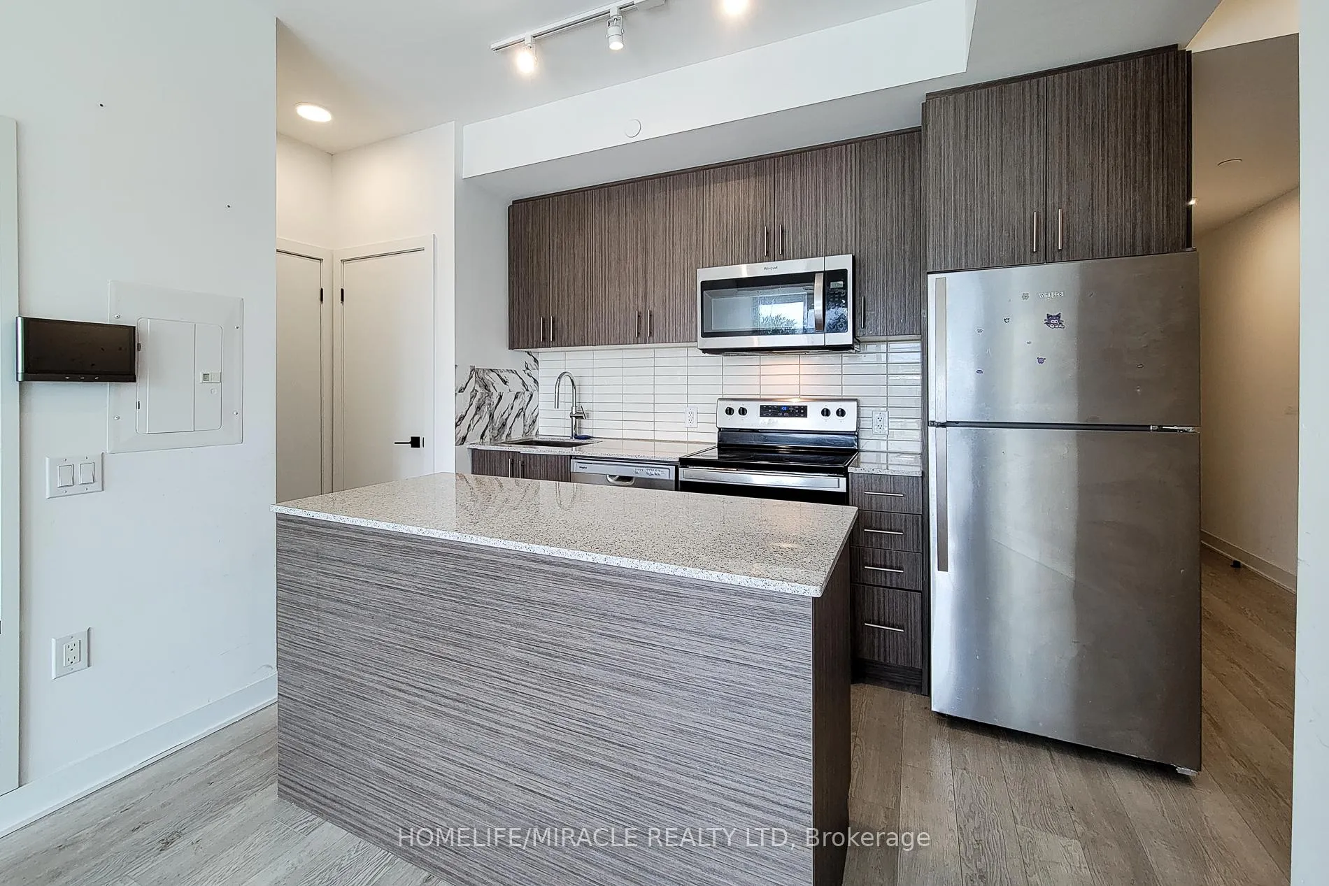 Photo 27 of Unit 220, 2782 Barton Street E, Hamilton, Riverdale — HOMEH