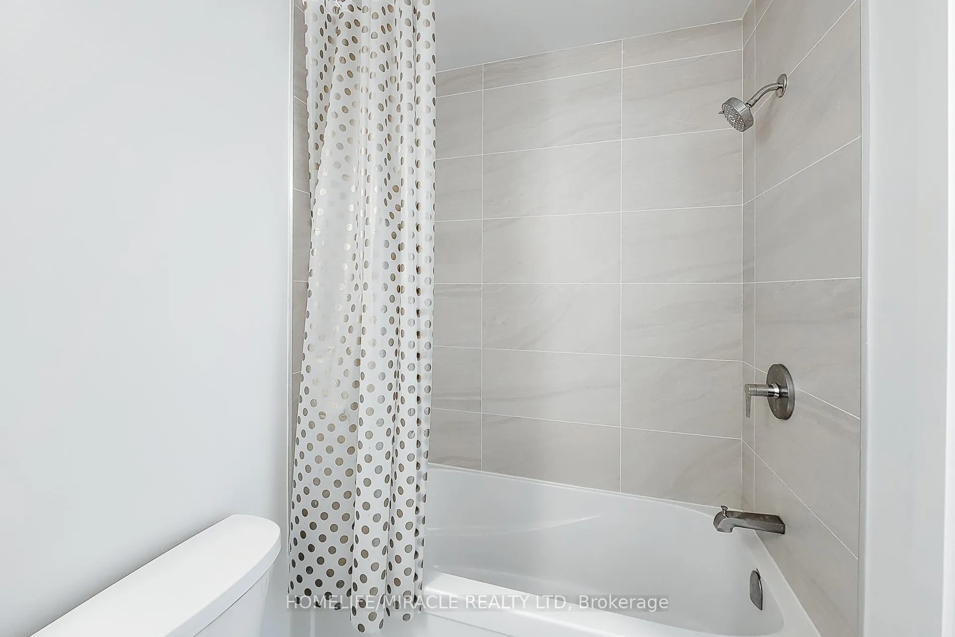 Photo 39 of Unit 220, 2782 Barton Street E, Hamilton, Riverdale — HOMEH